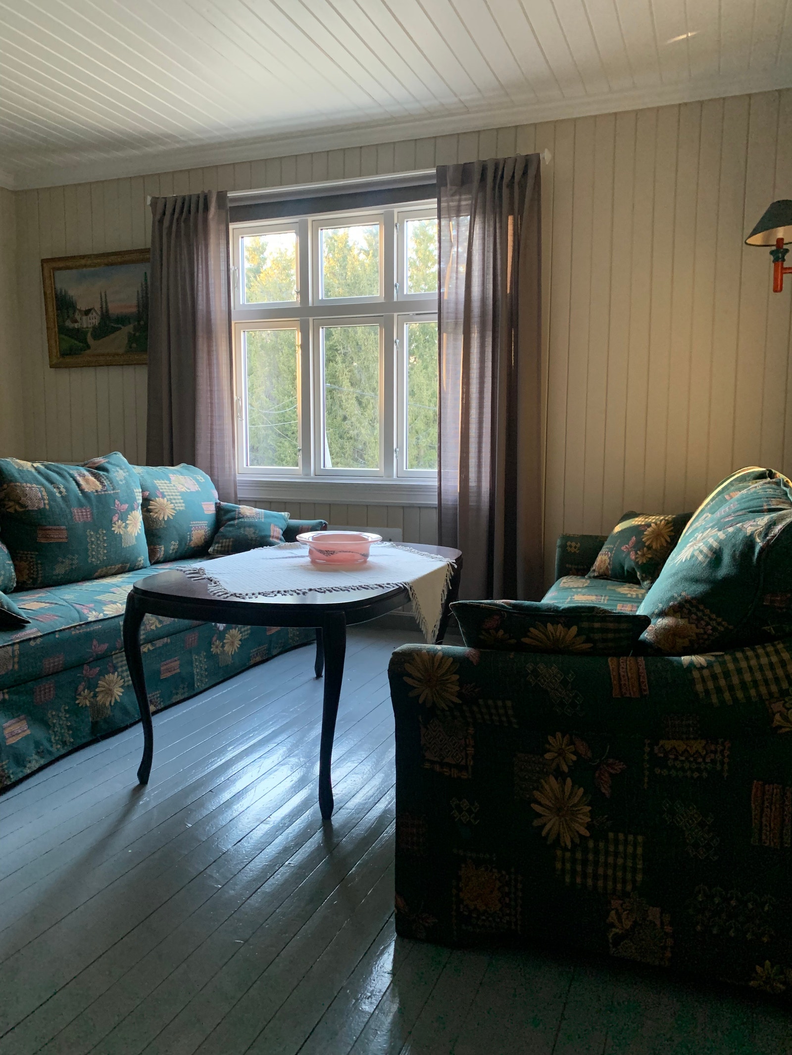 Stort soverom 2. etasje - doble sovesofaer Galleribilde