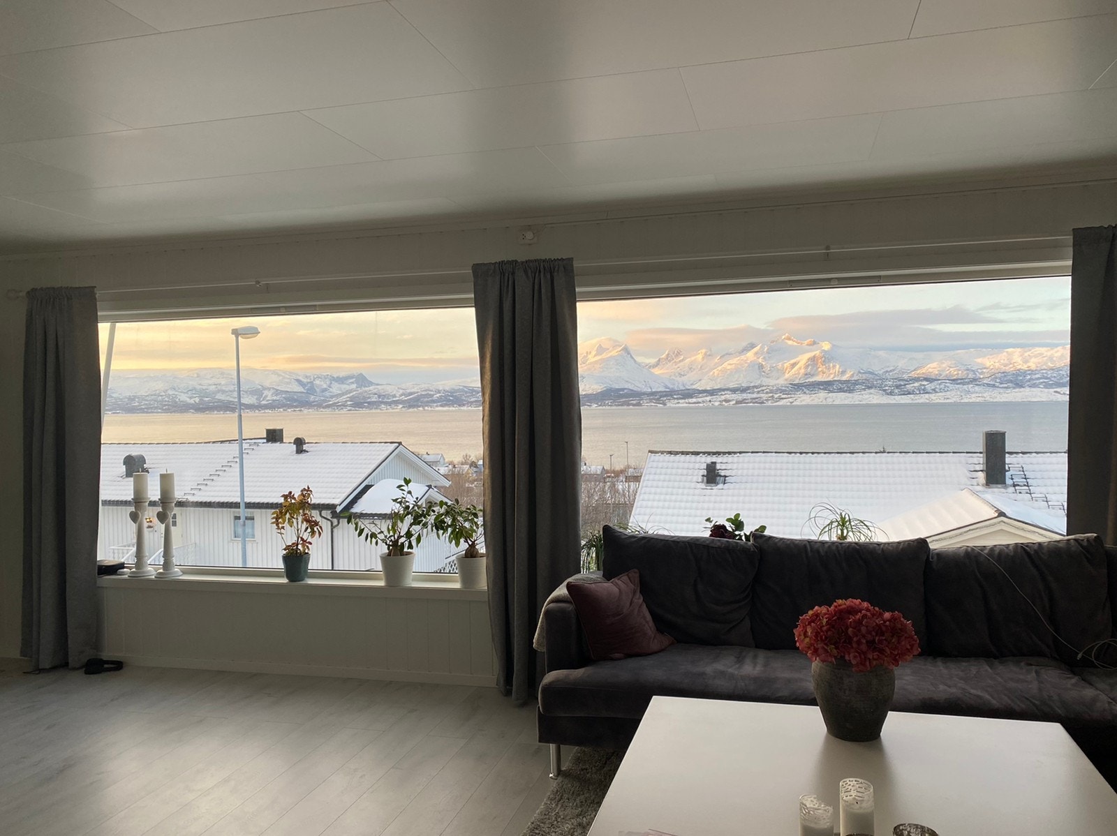 Utsikt stue 2 etg Galleribilde