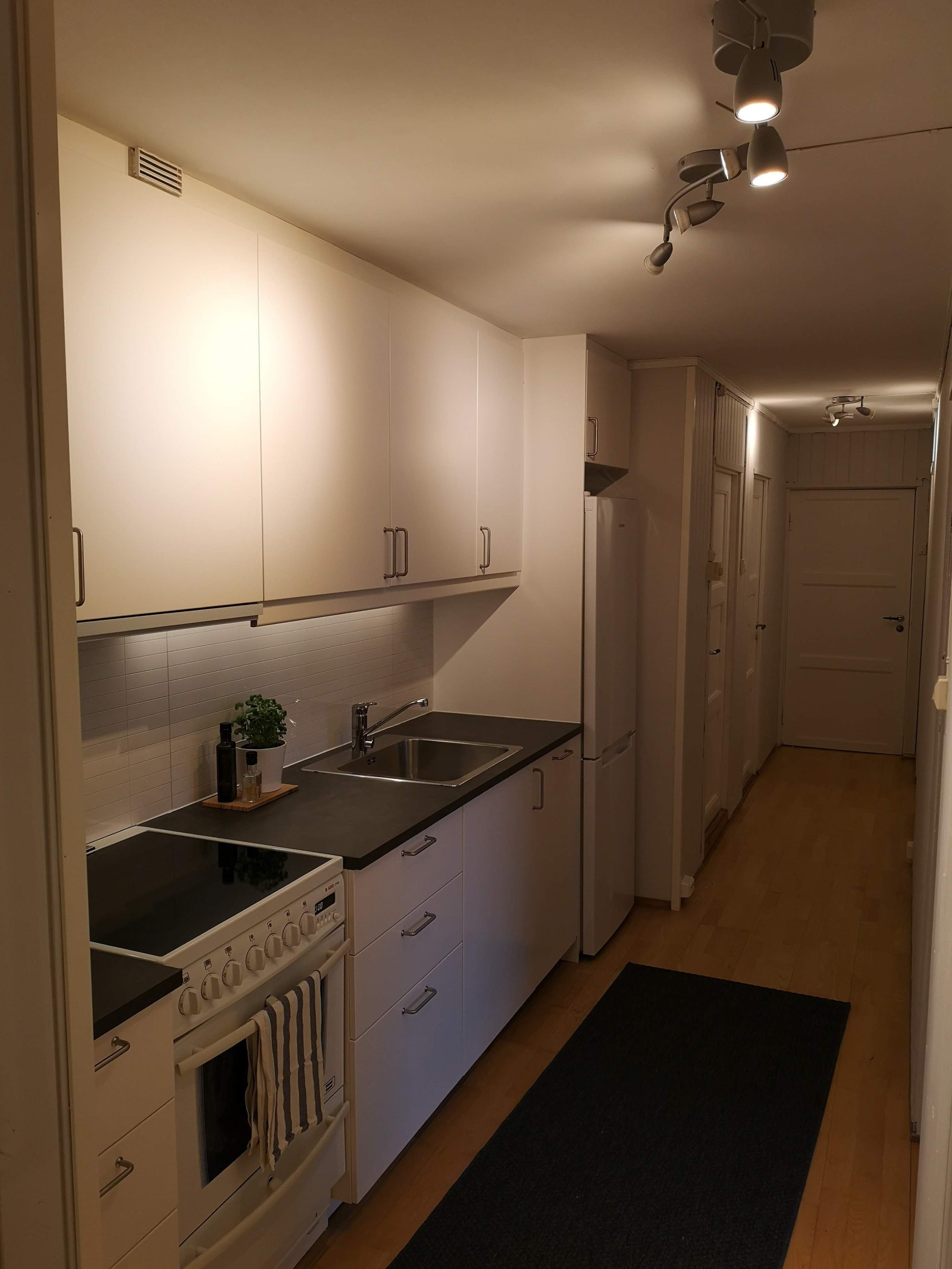 Kjøkken. Nyoppusset 2019 Galleribilde