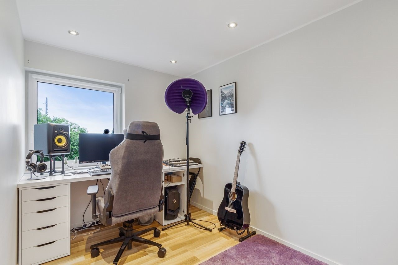 Soverom 7,5m2 Galleribilde