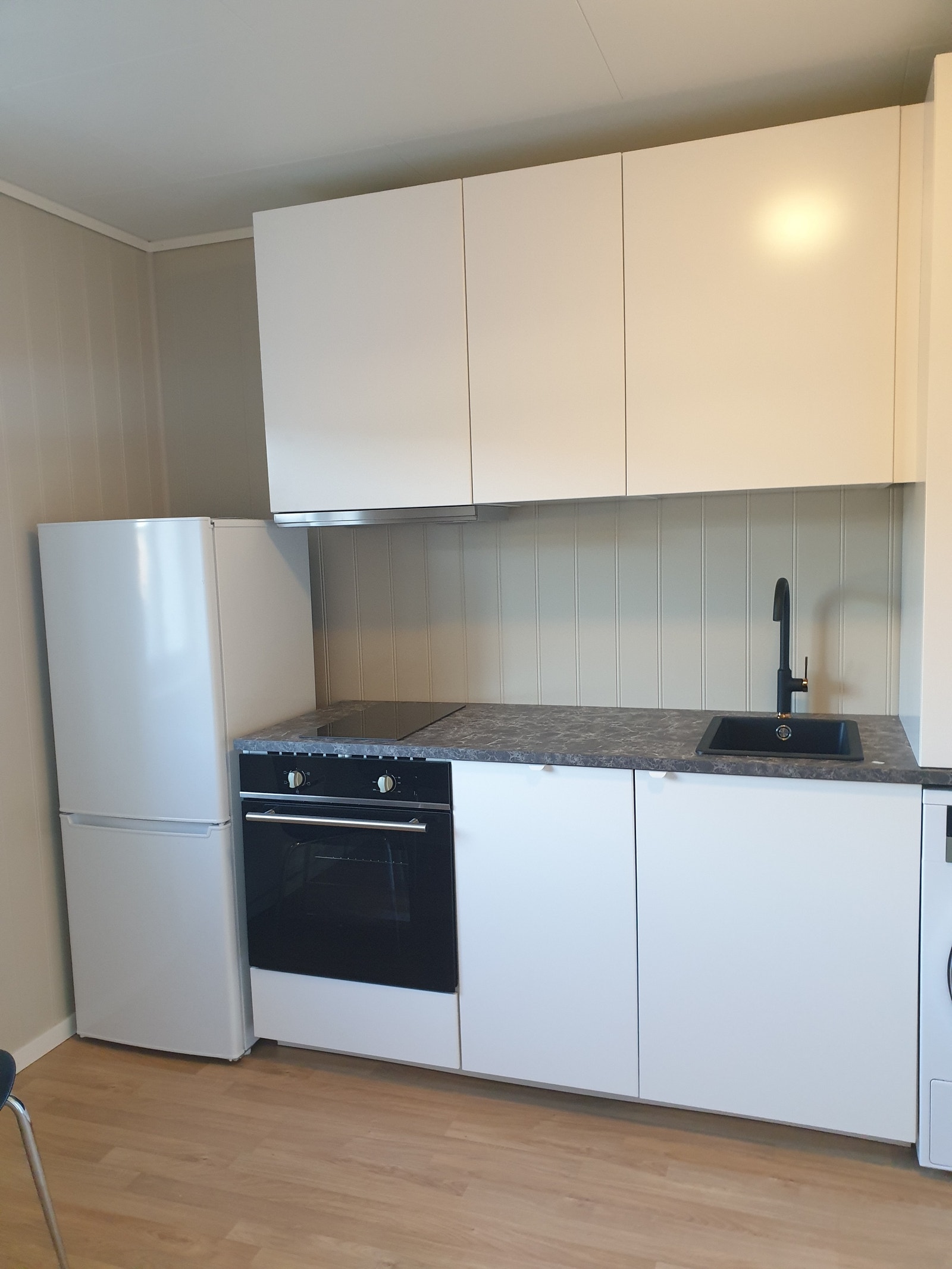 Kjøkken, her står det også ett klesskap Galleribilde