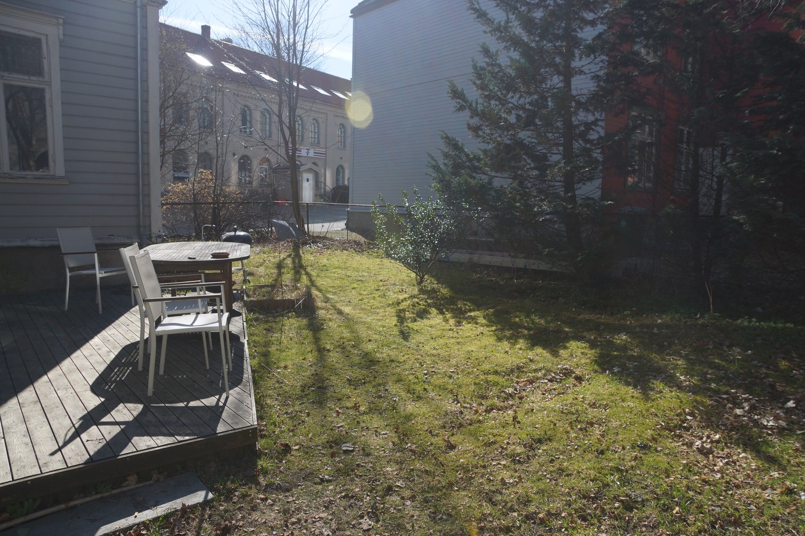 Felles terrasse og hage Galleribilde