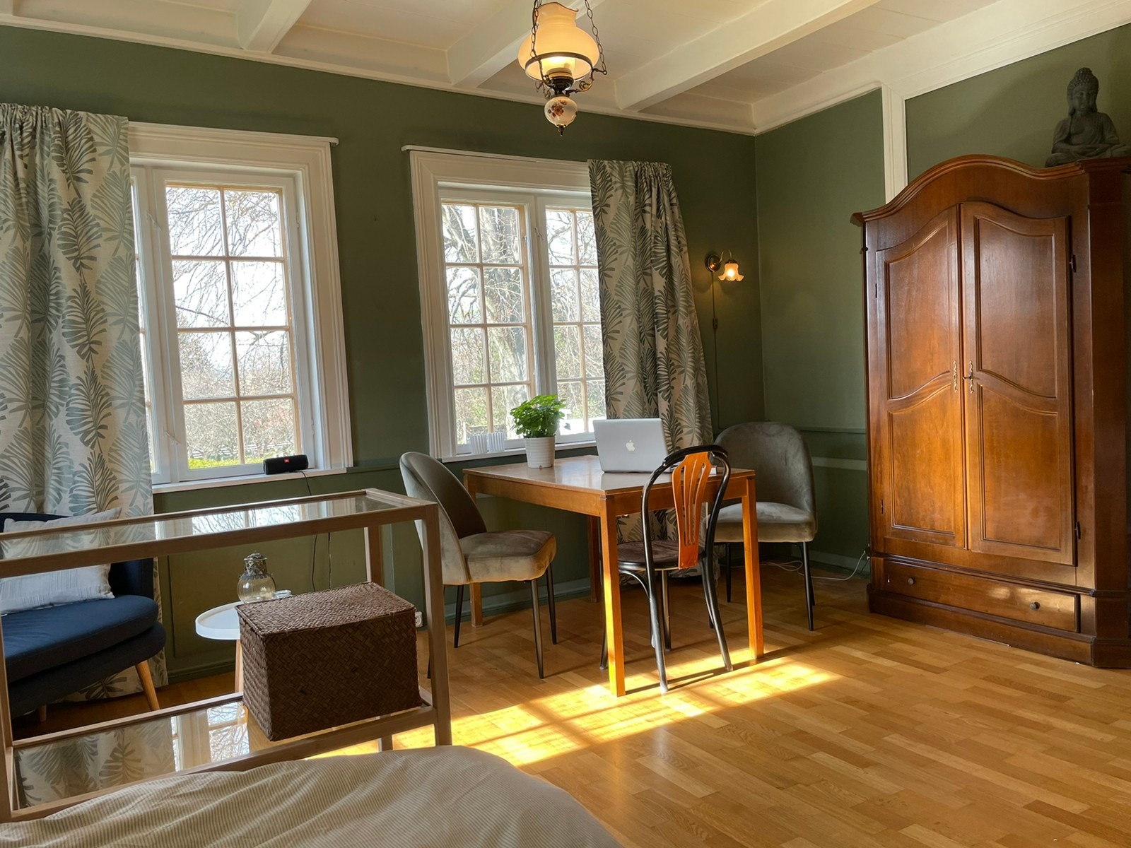 Hybel 4: 1. etasje. UTLEID 6500,- Galleribilde