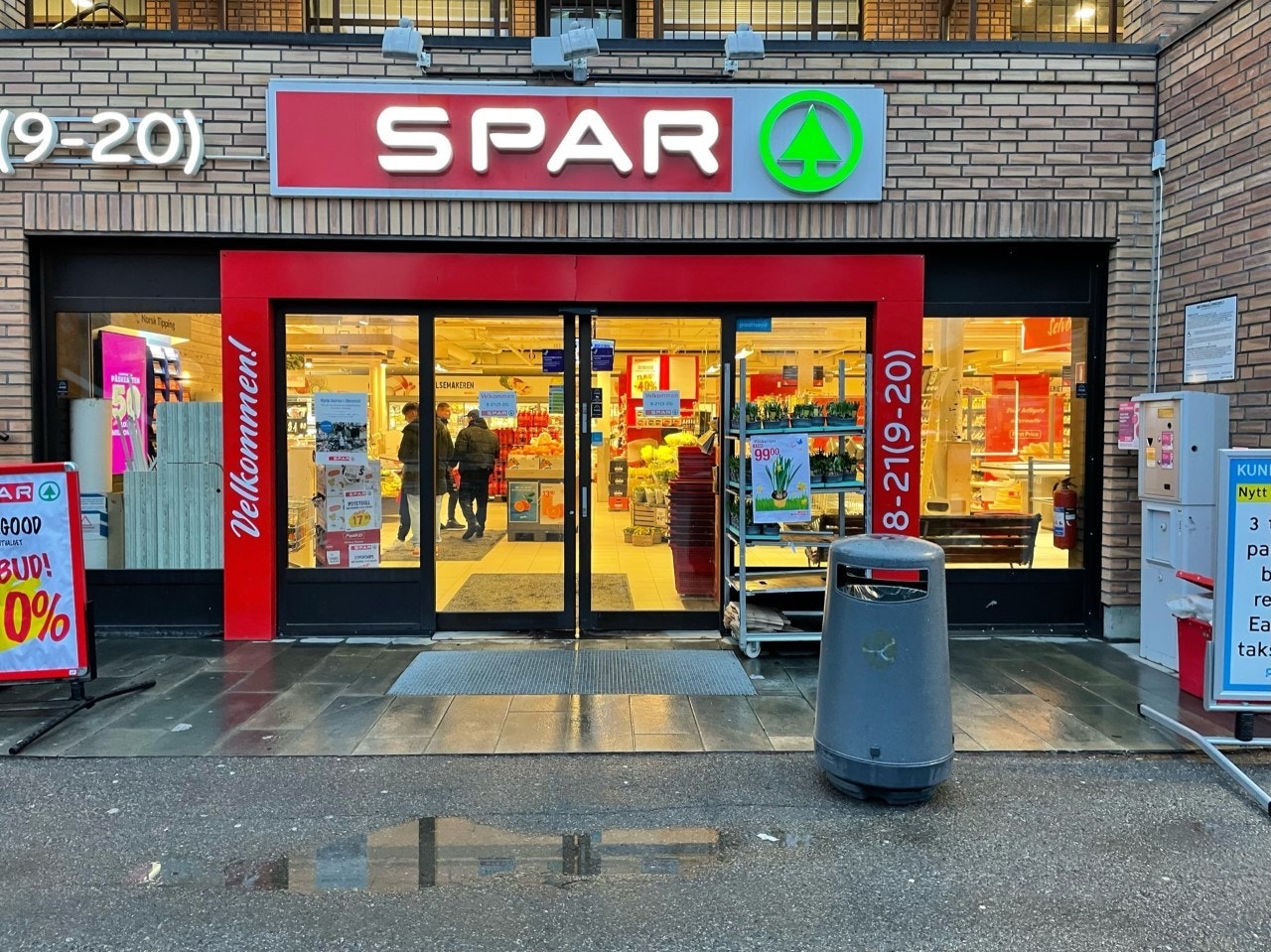 Spar - 100m unna Galleribilde