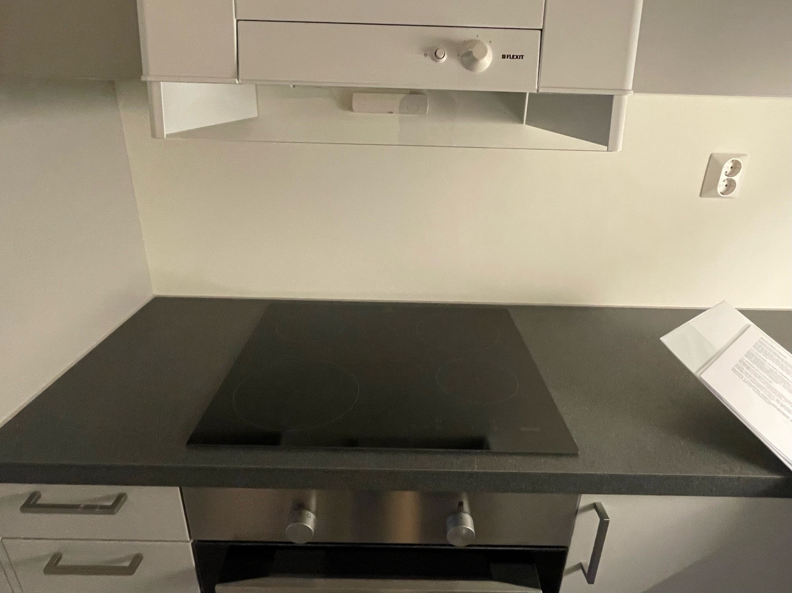 Kjøkken induksjonsovn / stekeplate Galleribilde