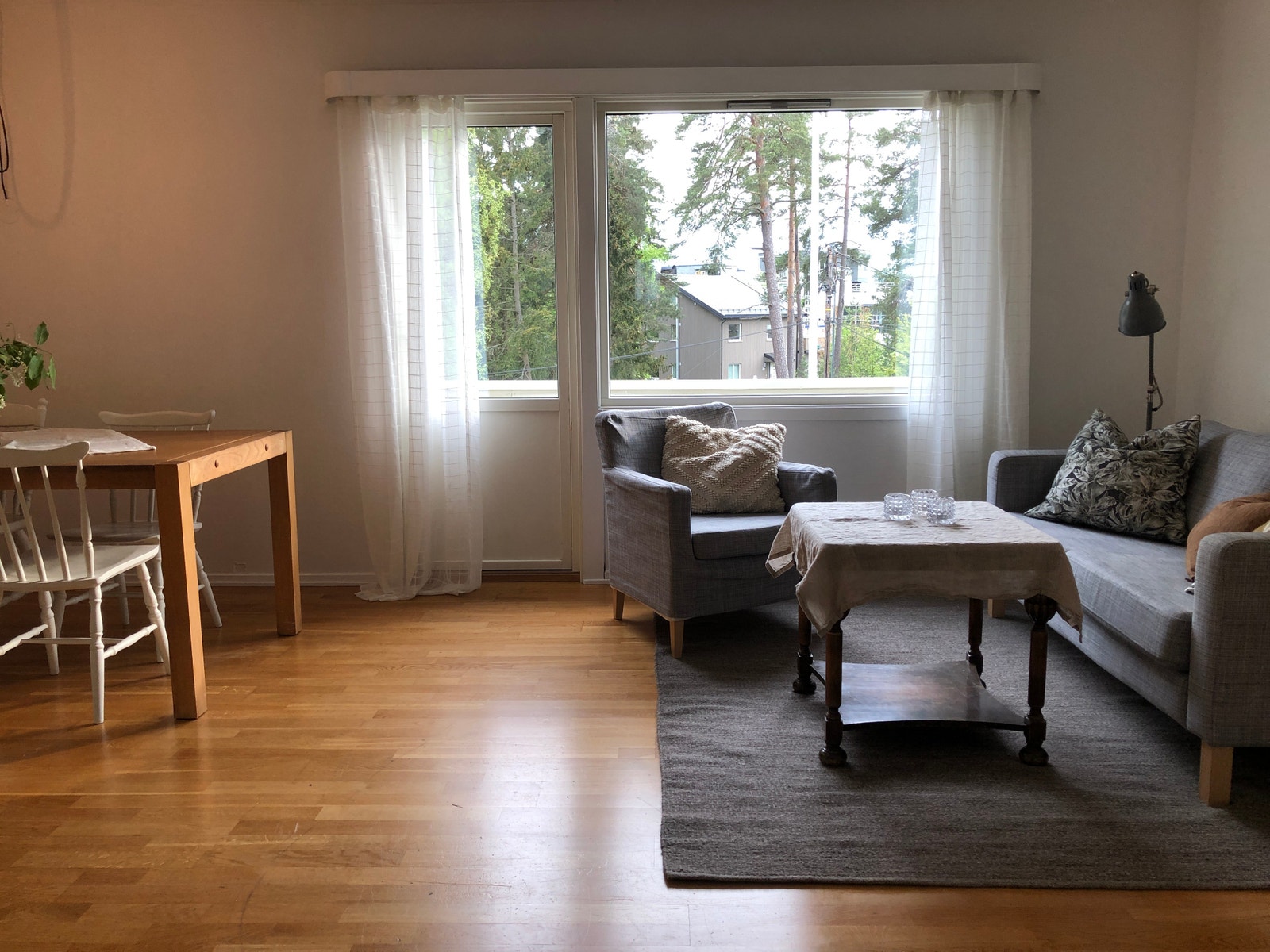 Stue med direkte utgang til balkongen Galleribilde