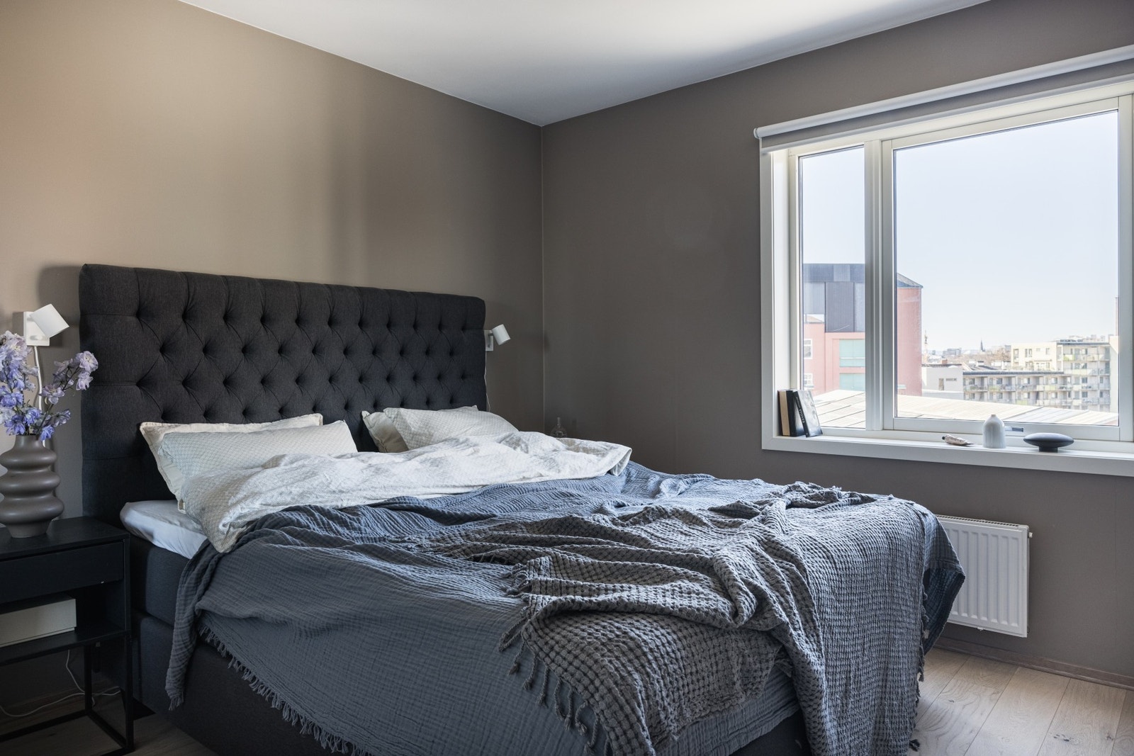 Flott hovedsoverom med romslig areal. Galleribilde