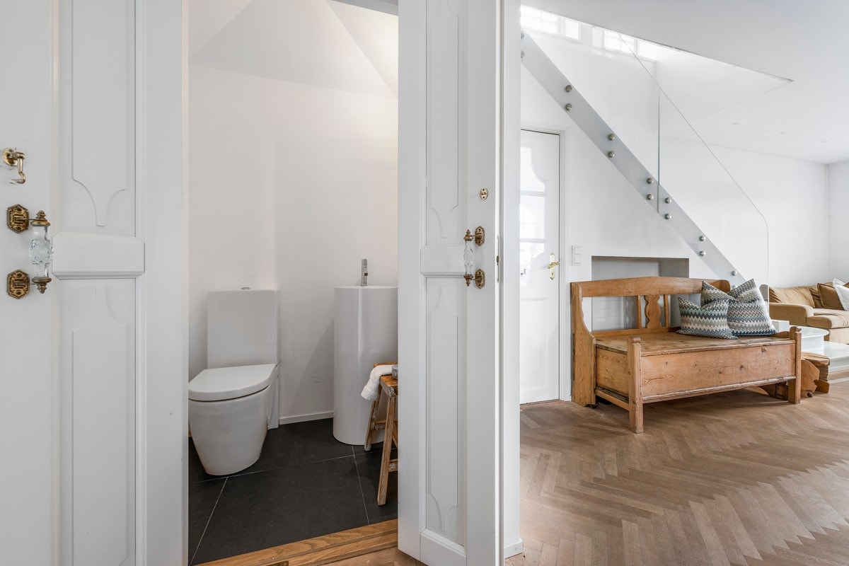 Gjestetoalett Galleribilde