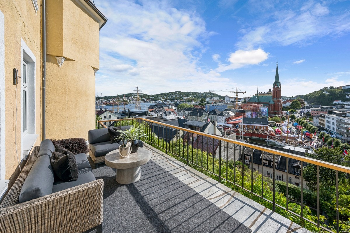 Flott utsikt over Arendal by Galleribilde