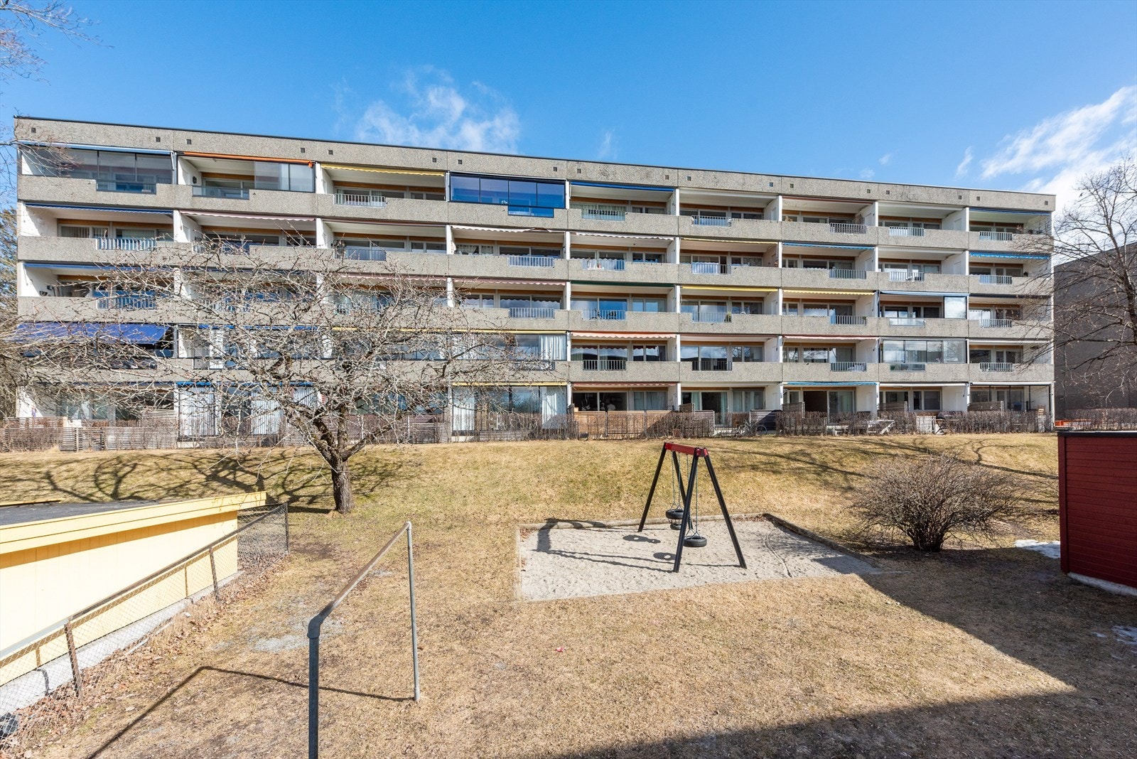 Fasade mot fellesareal. Galleribilde