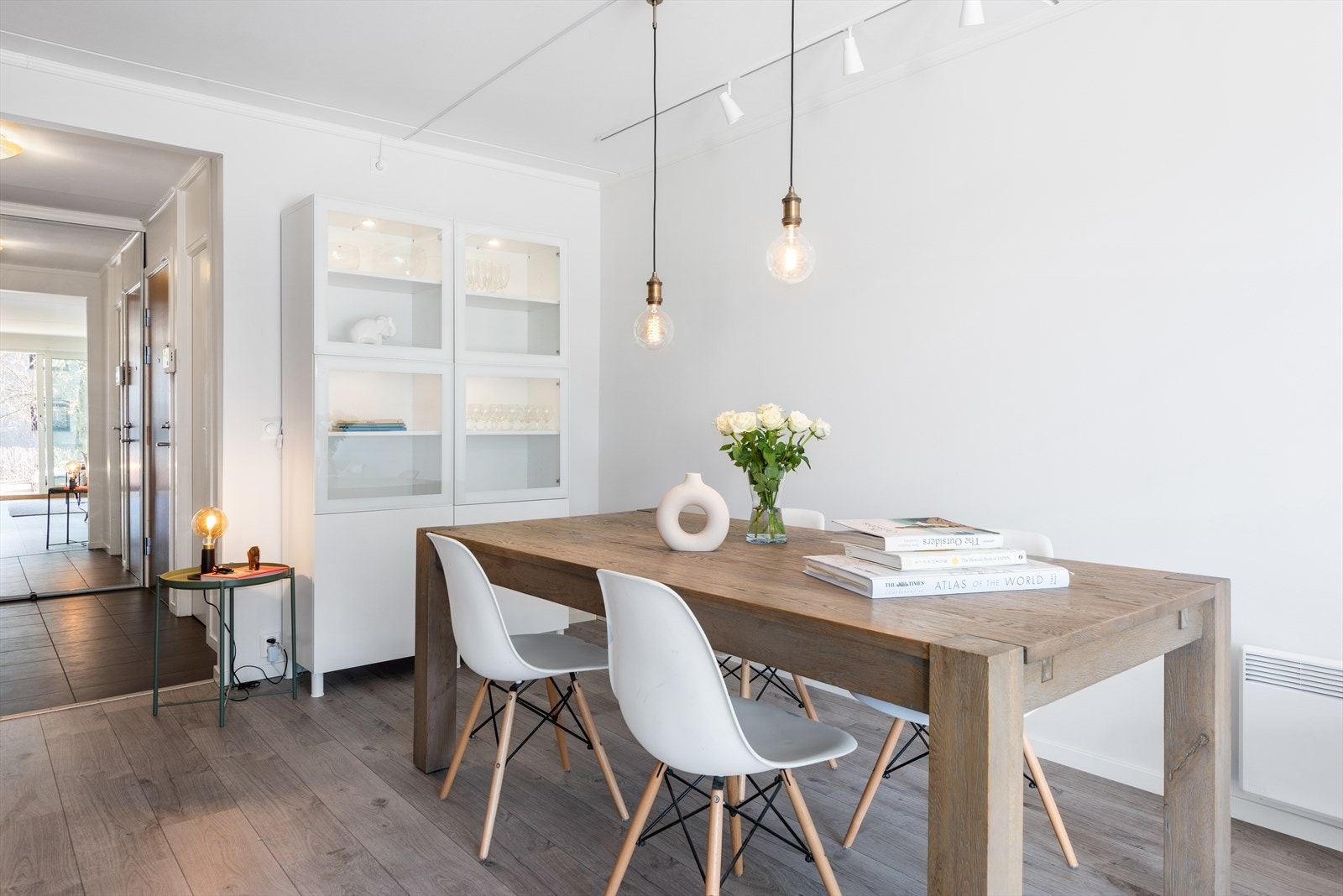 Den gode planløsningen gir også anledning til stor spisegruppe. Galleribilde