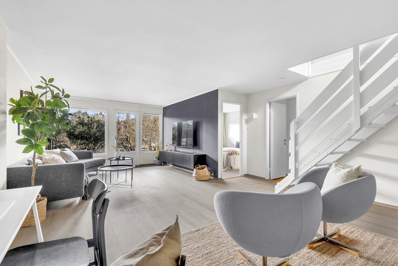 Velkommen til Tollef Gravs vei 159, presentert av Eiendomsmegler Marius Stormfelt v/Krogsveen Sandvika Galleribilde