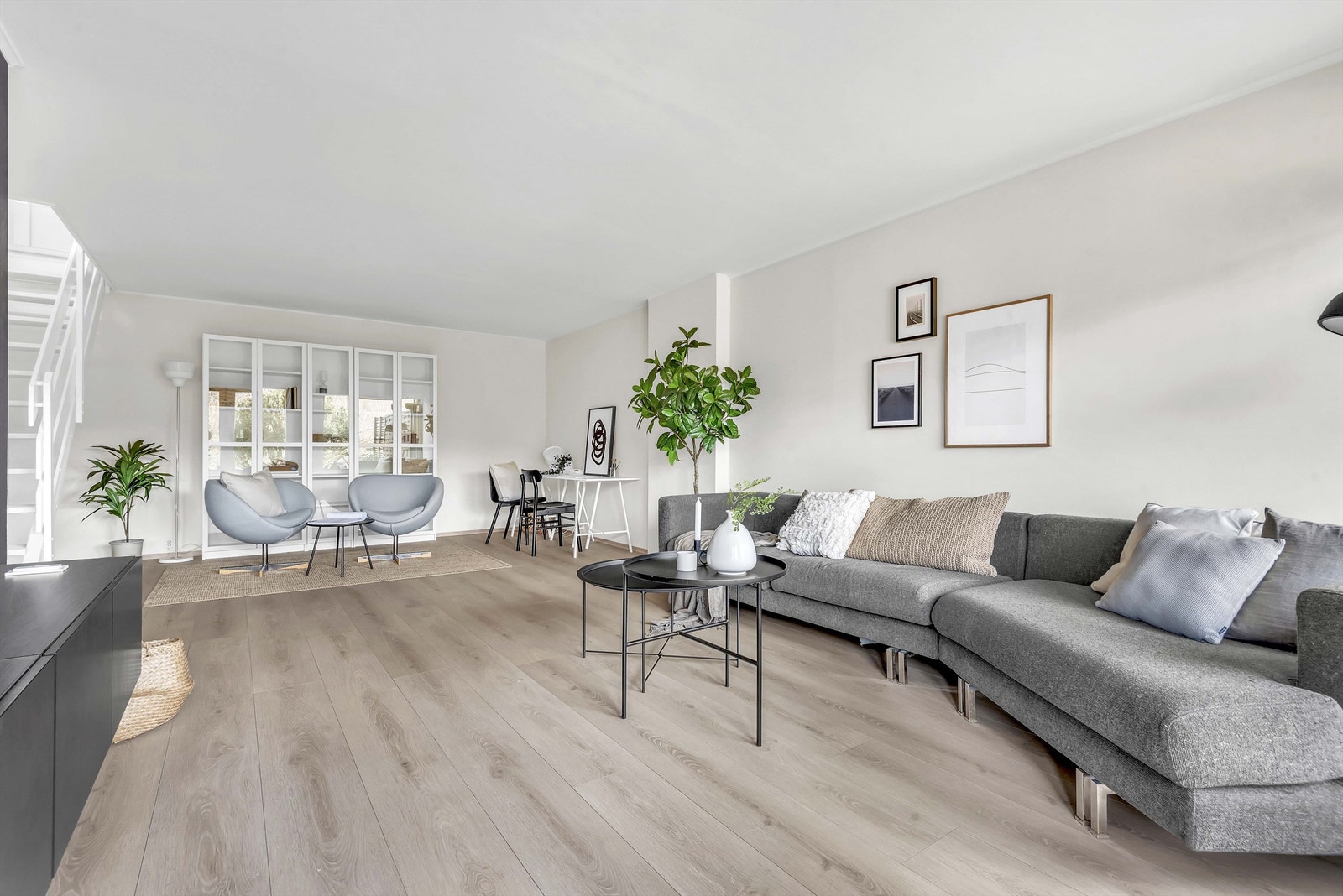 God plass til ulike innredningsseksjoner. Galleribilde