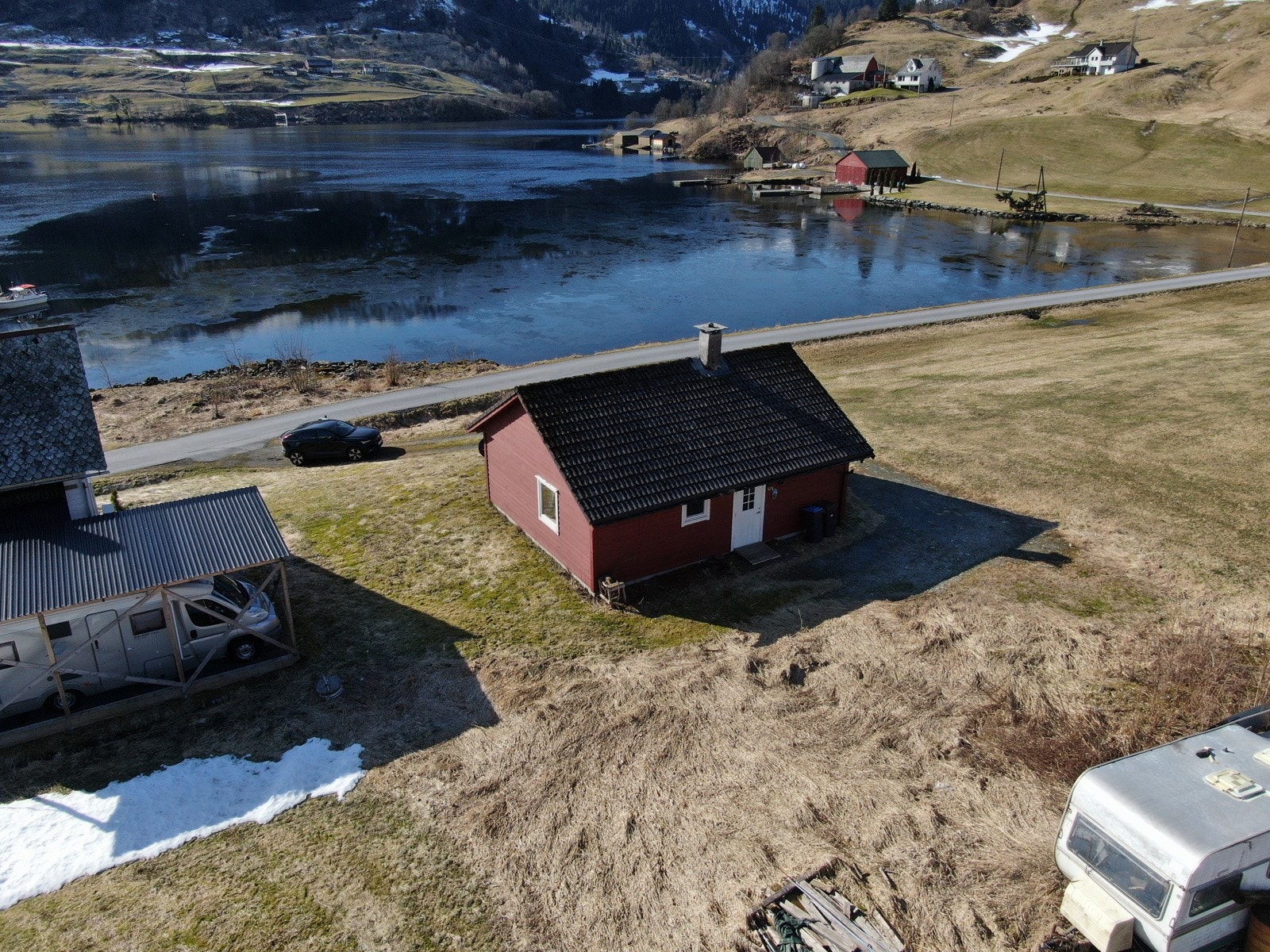 Flat og fin tomt Galleribilde