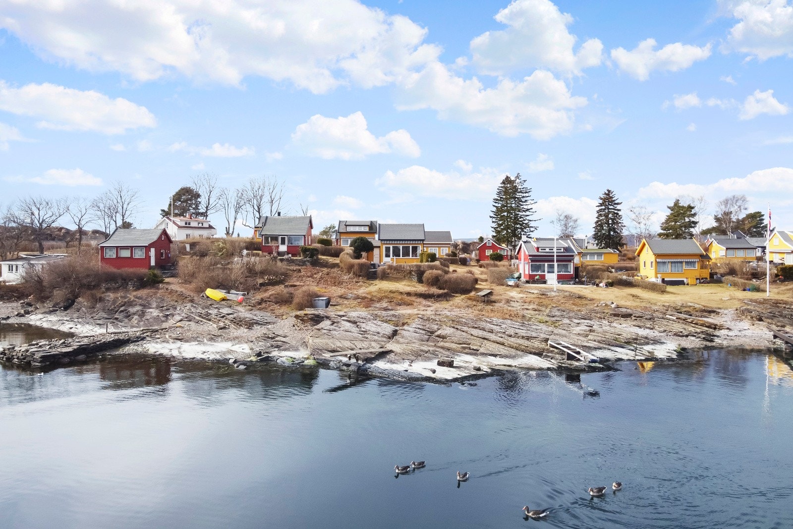 Sett fra sjøen Galleribilde