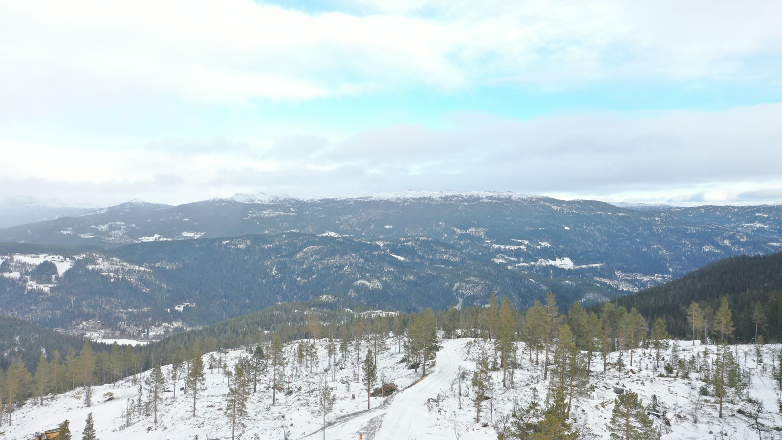 Dronebilde over tomtefeltet Galleribilde