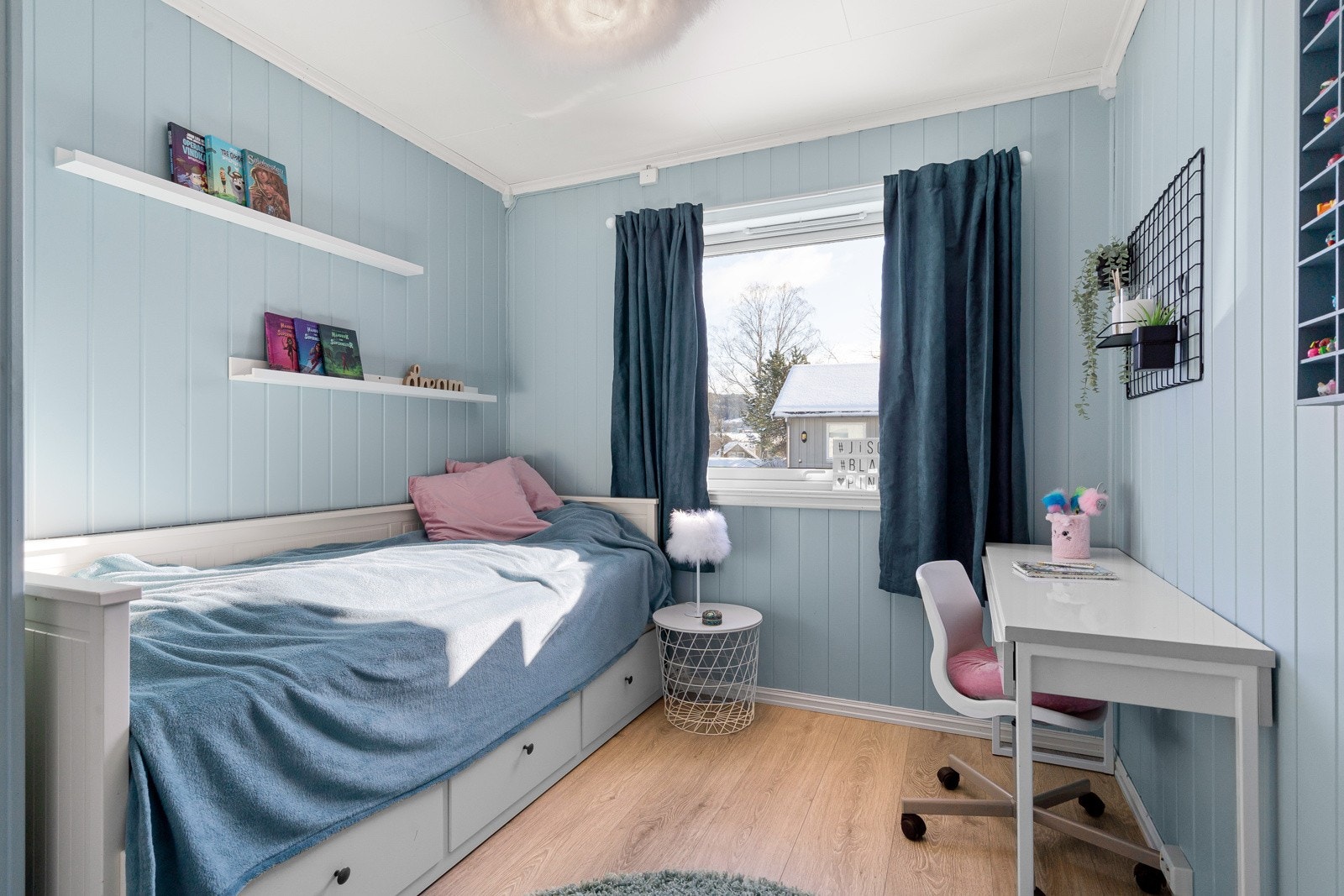 Soverom 2 er på 8,5 m² Galleribilde