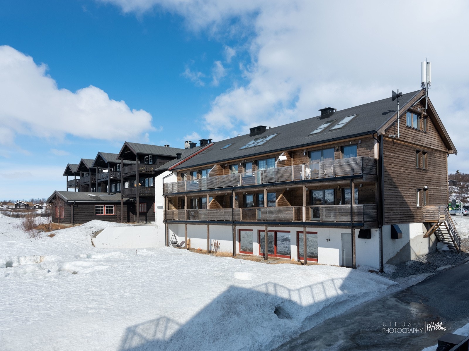 Eiendomsmegler Jannike Seljevoll Herleiksplasshar gleden av å invitere til denne fine leiligheten på Kikuttoppen Galleribilde