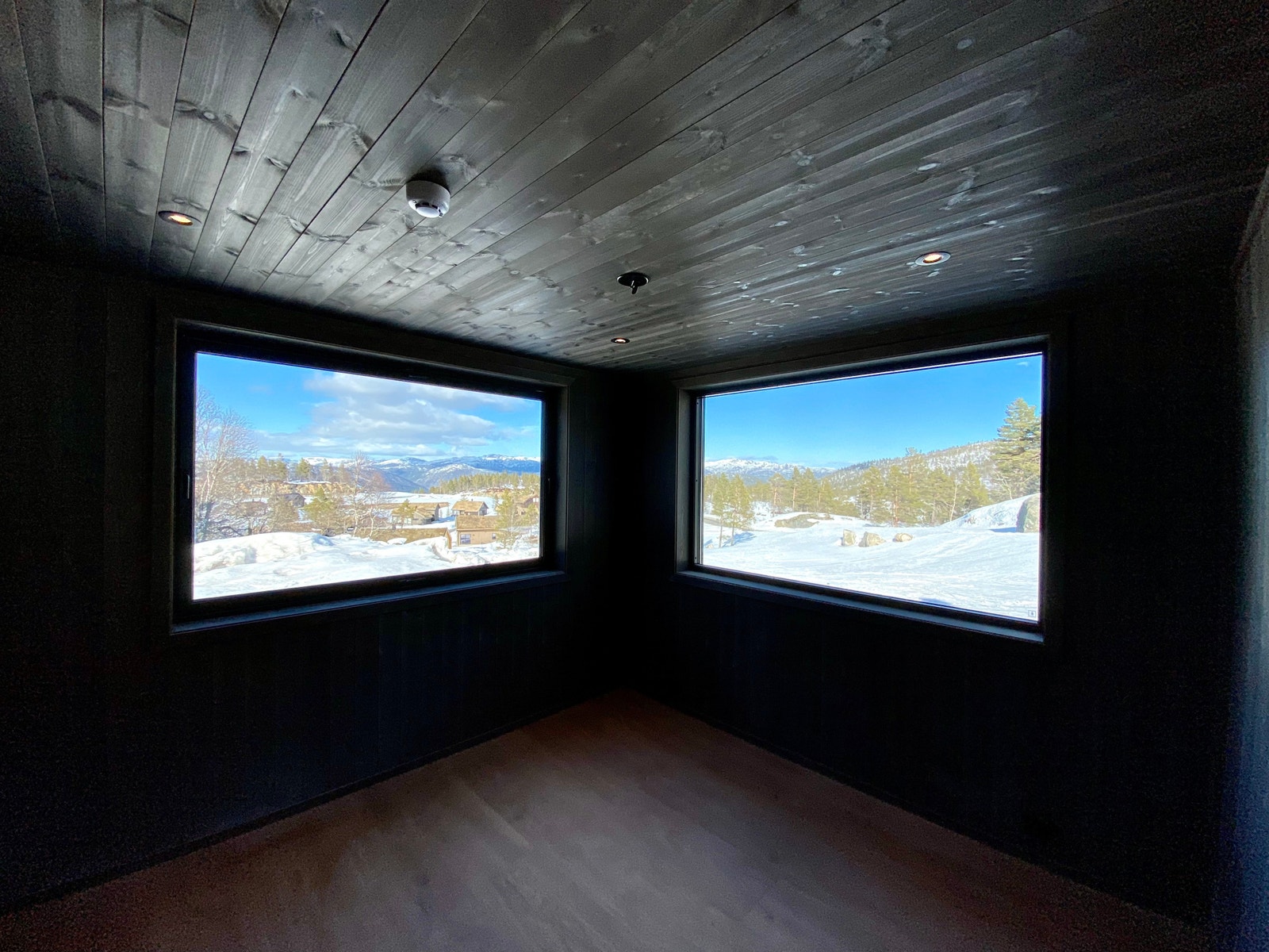 Utsikt fra kjøkken Spiseplass Galleribilde