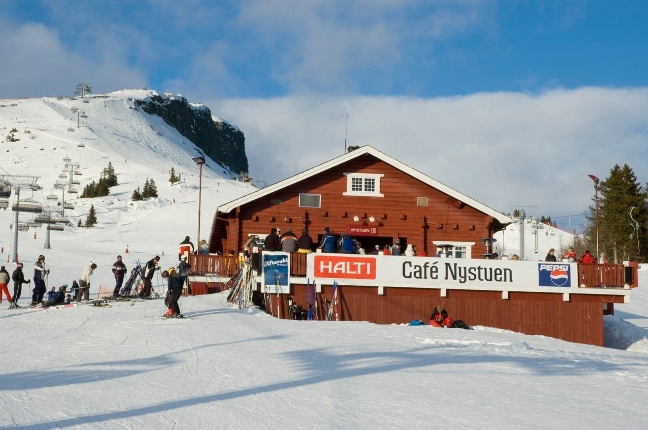 Forfriskninger å få kjøpt i alpinbakken Galleribilde