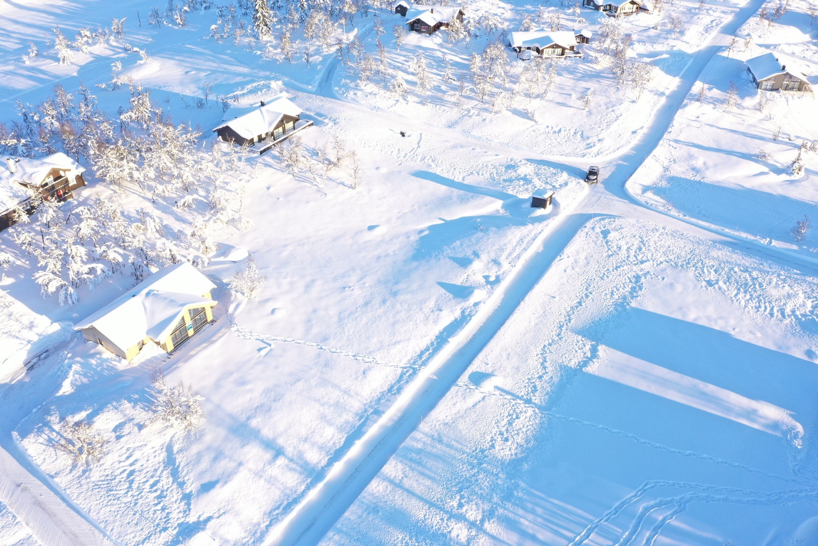 Idylliske Ølsjølitoppen på Lenningen i Valdres Galleribilde