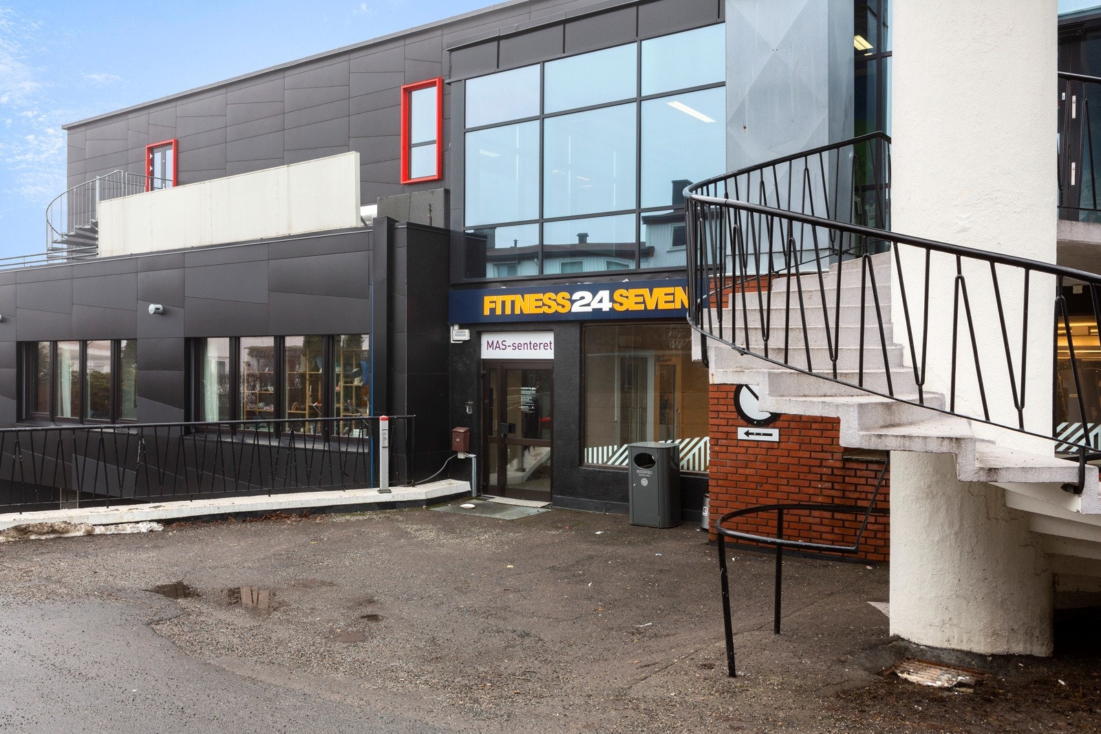 Fitness24Seven på Veitvet senter er åpent 24/7. Galleribilde