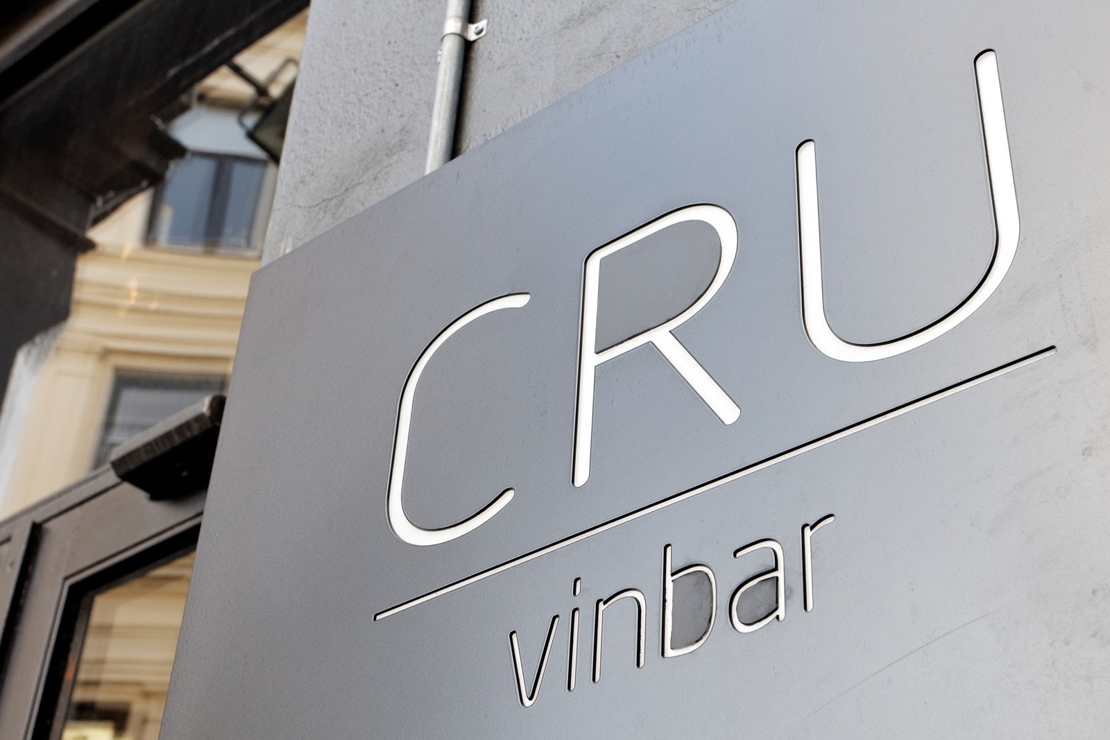 Cru vinbar er ett av nabolagsfavorittene Galleribilde