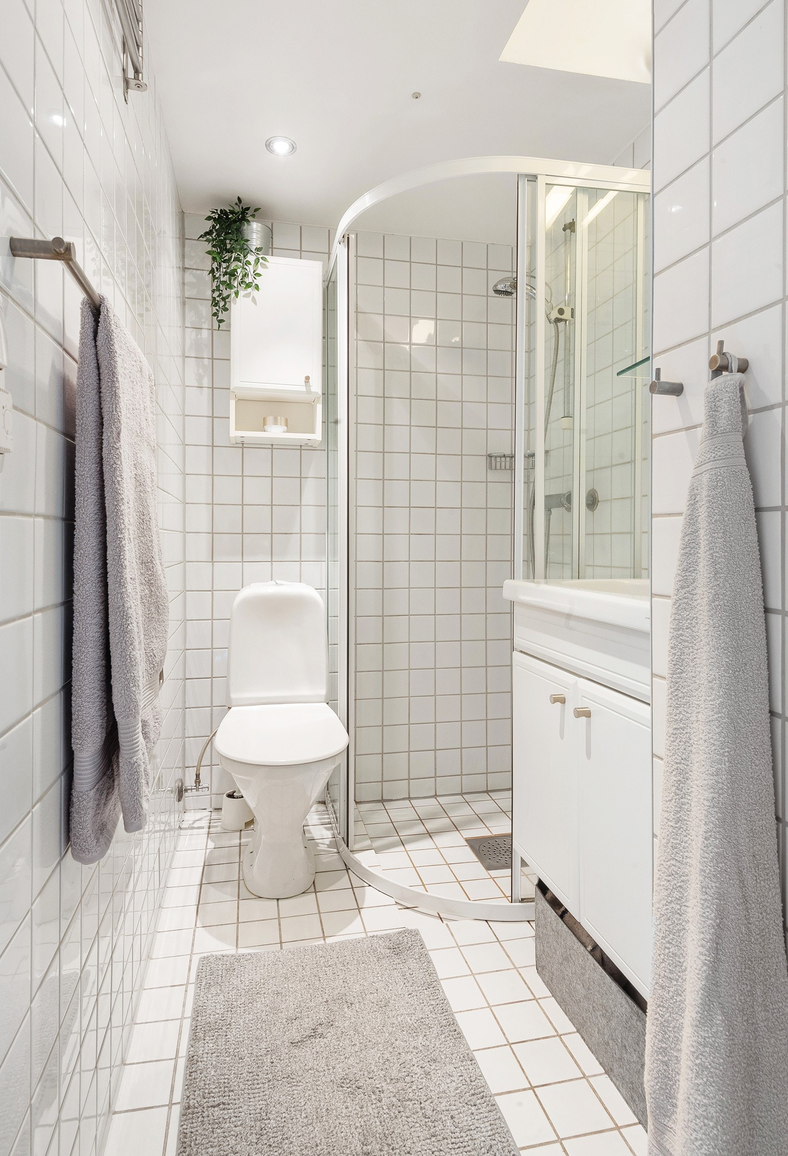 Baderom fra 2007 - renovert i regi av borettslaget Galleribilde