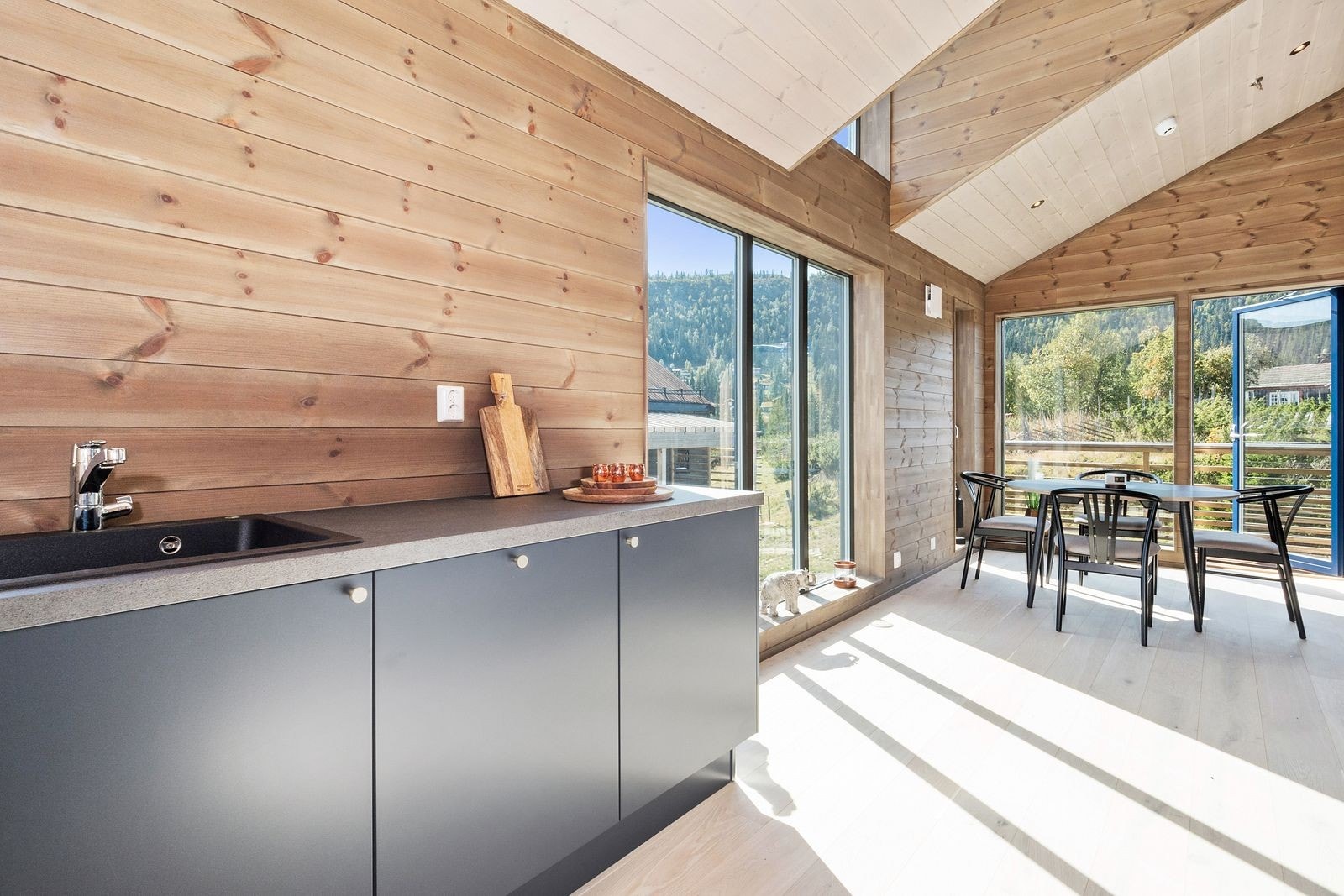 Foto fra ferdigstilt hus på Kvitplassen, her fra leilighet på 89 kvm av type 2. Galleribilde