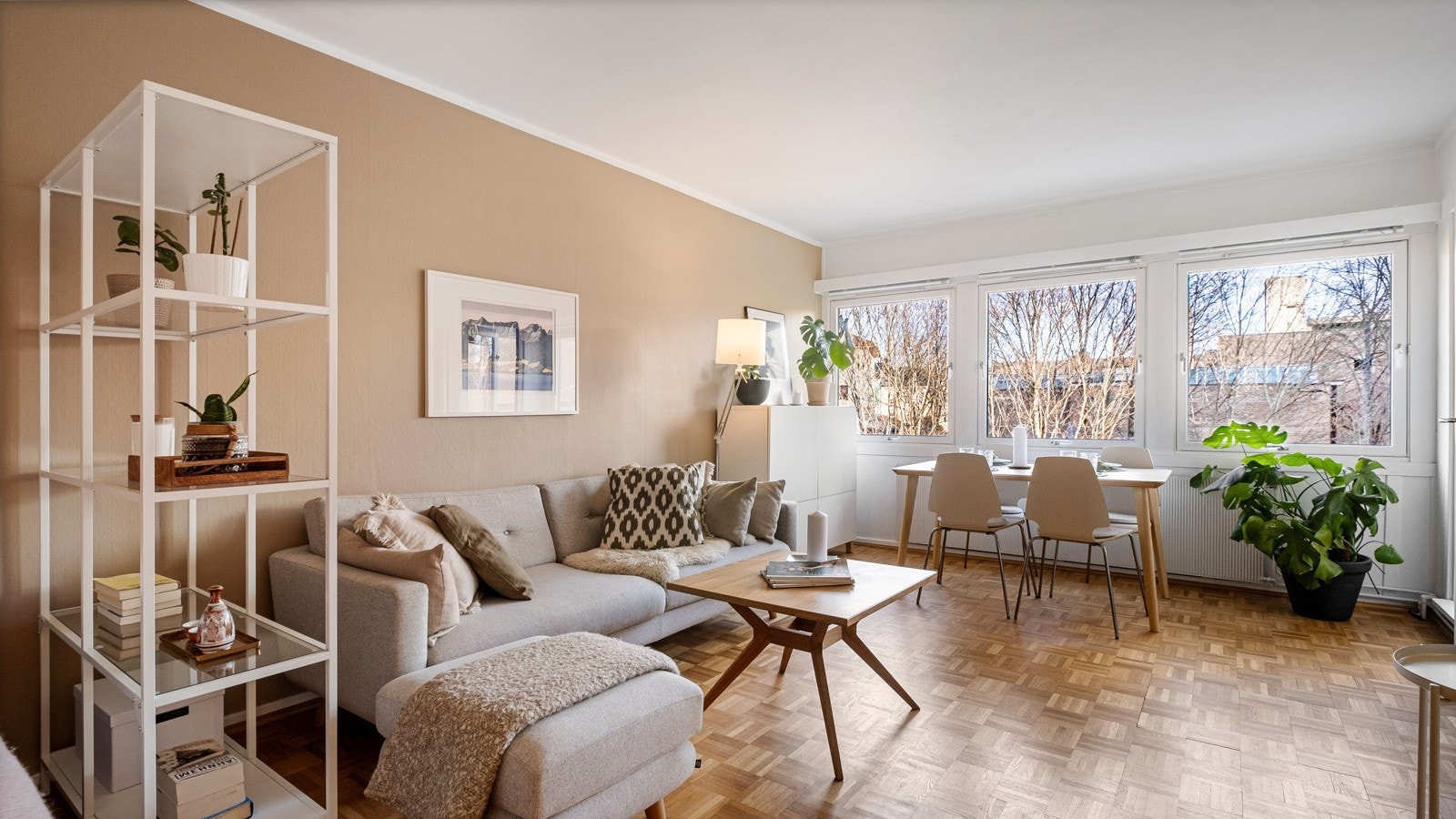 Joakim Sandum ønsker deg hjertelig velkommen til visning i ettertraktede Enerhauggata 1! Galleribilde