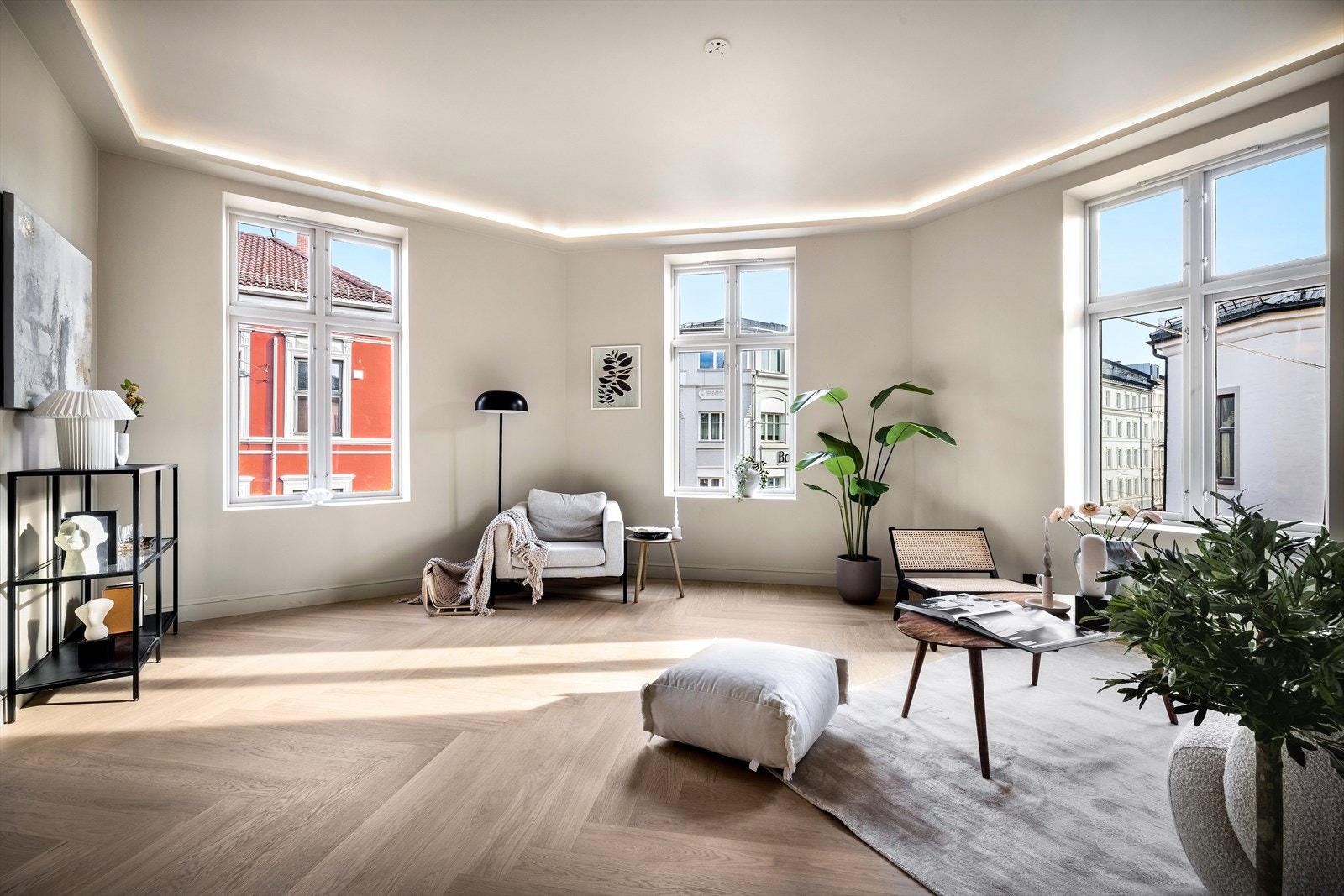 Nordvik ved Henrik Carlyle(46856489) har gleden av å presentere Thorvald Meyers Gate 81. Galleribilde