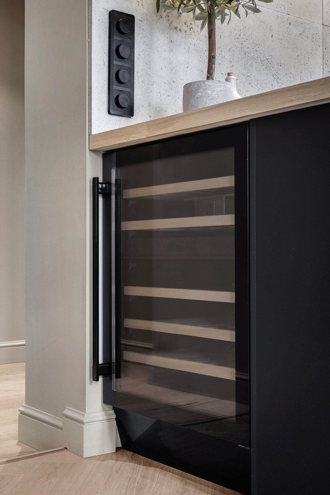 Vinkjøler fra Gram. Galleribilde