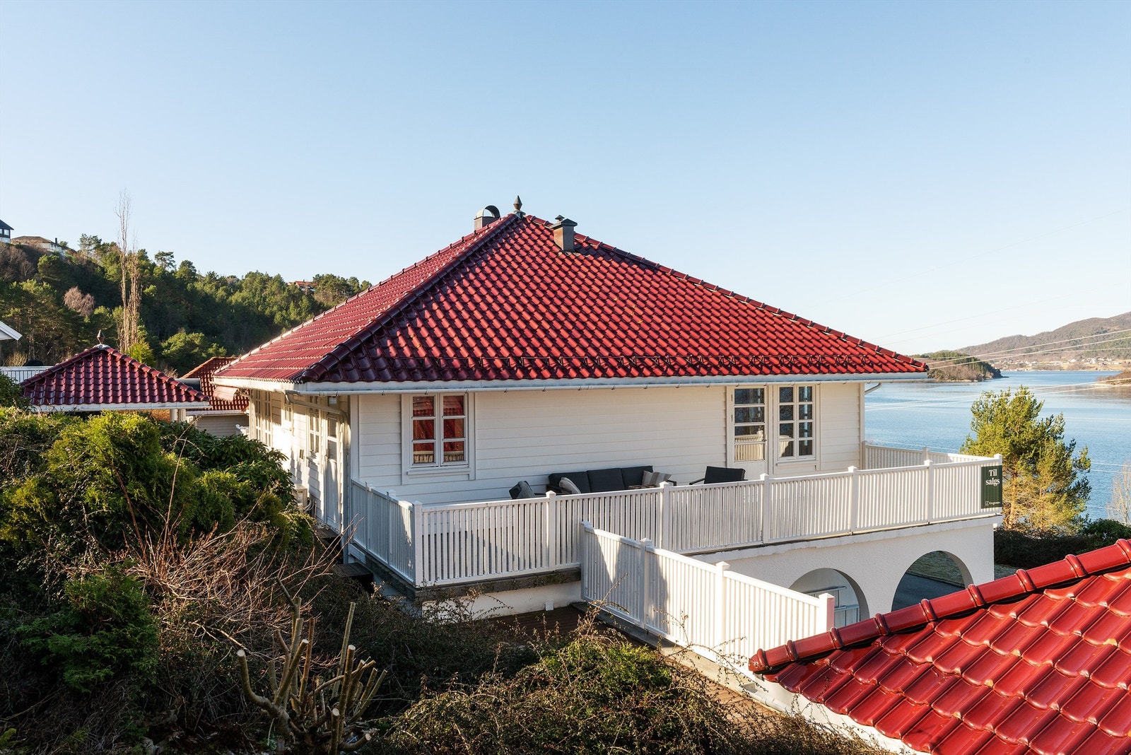 Veranda med utgang fra kjøkken. Galleribilde