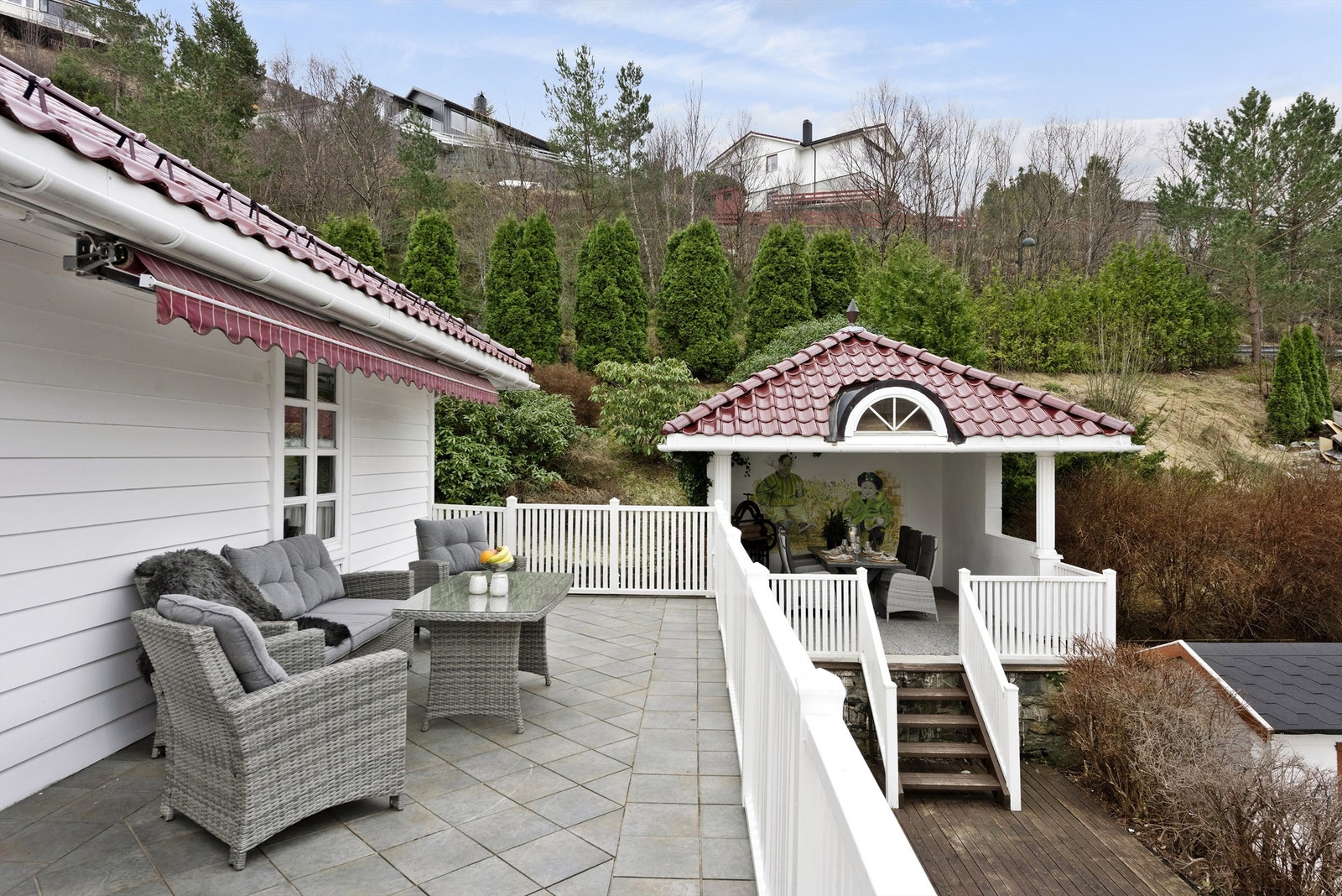 Terrasse mot vest Galleribilde