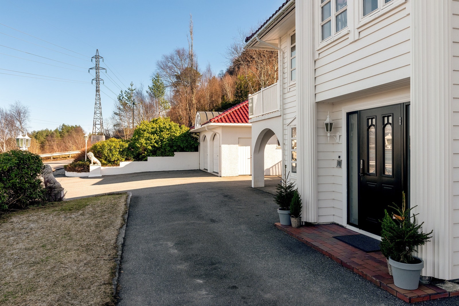 Inngangsparti Galleribilde