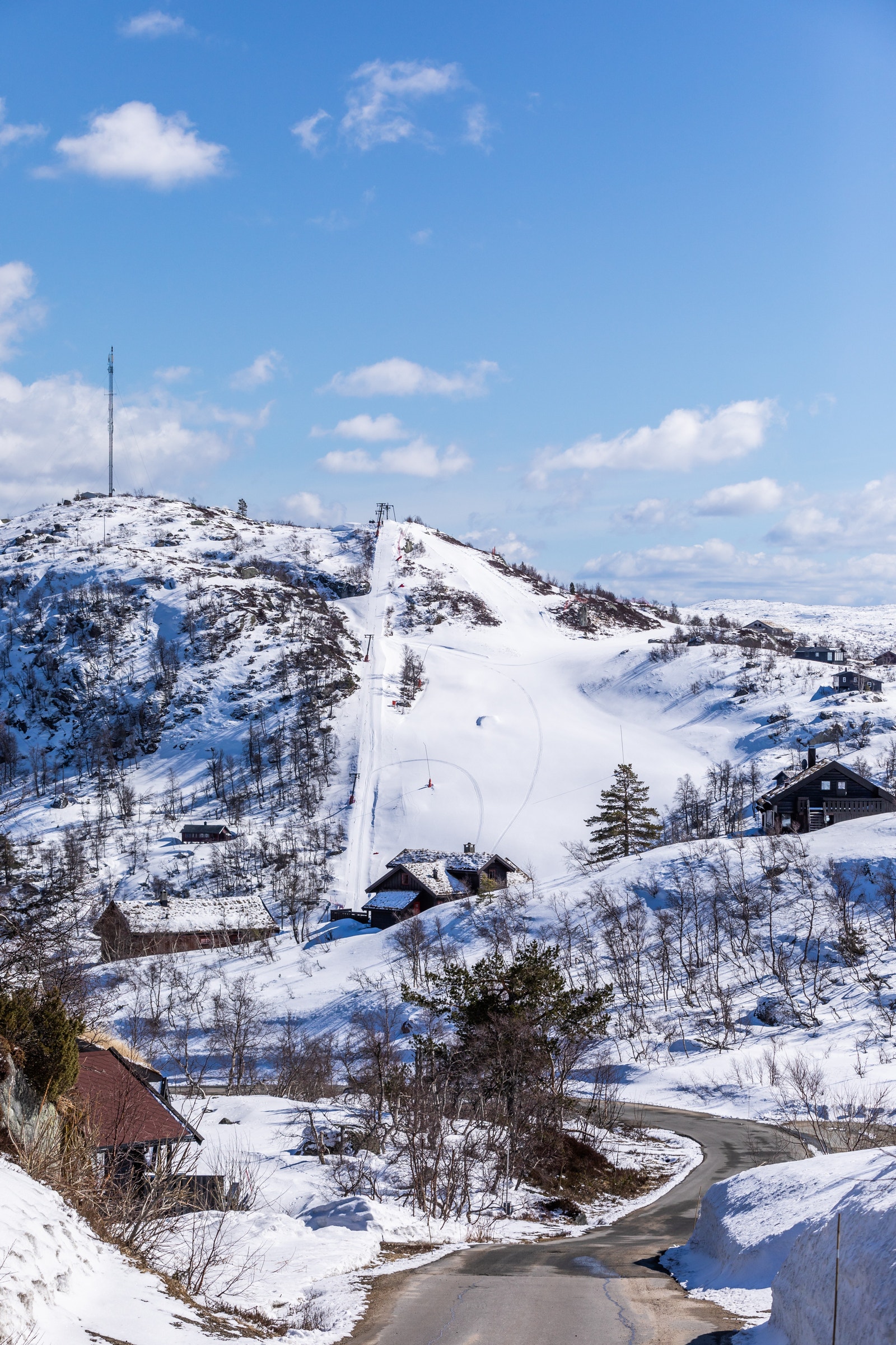 Alpinsenter - ca. 1 km fra feltet Galleribilde