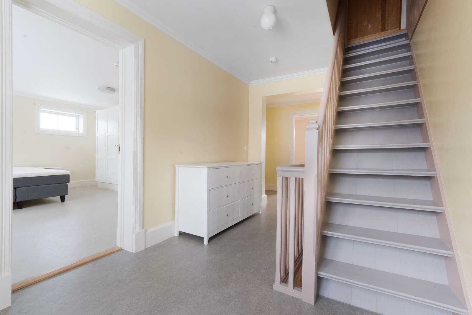 Trapp til loft Galleribilde