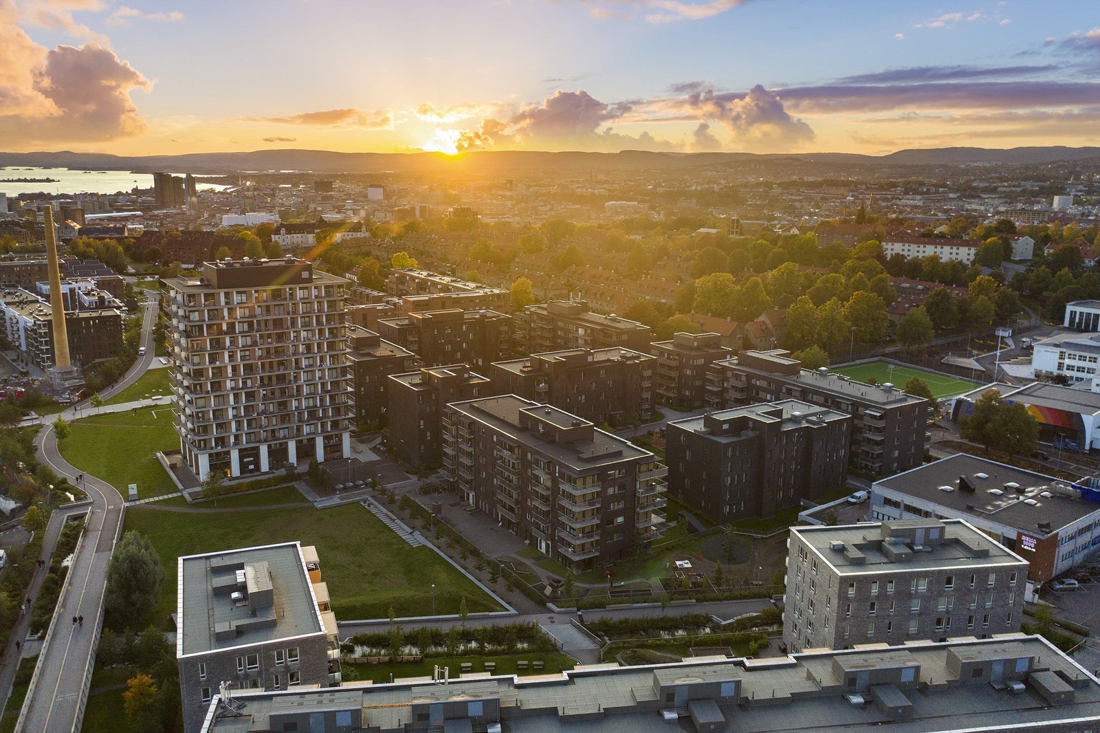 Her er alt i nærheten med Lille Tøyen Hageby som en av de nærmeste naboene Galleribilde