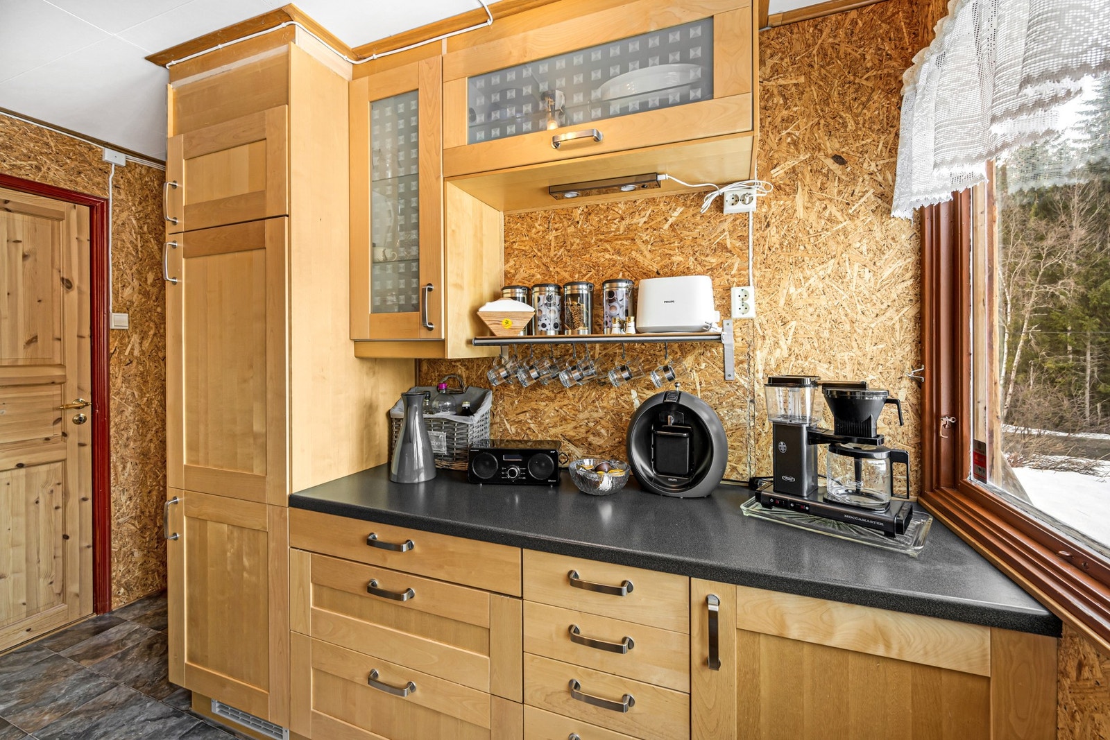 Kjøkkenet fremstår i god stand og har fått TG1 fra takstmann. Galleribilde