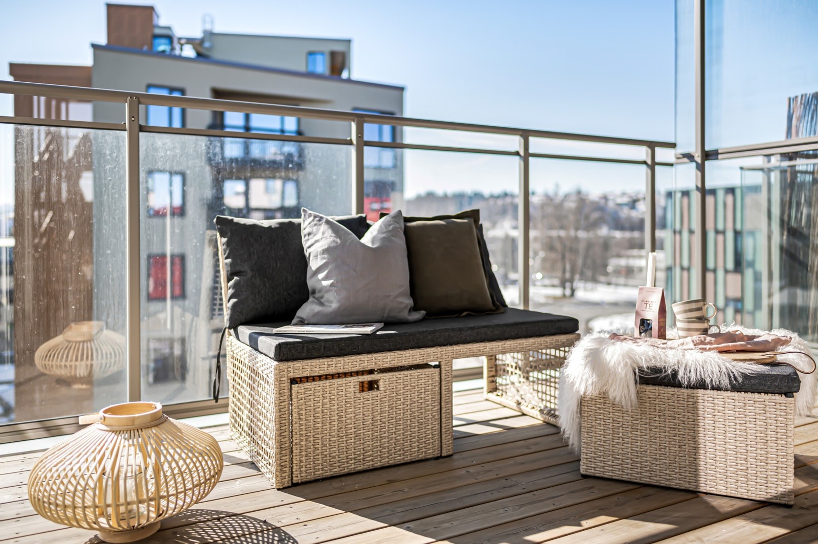 Herlig uteplass som er ypperlig å benytte i sommerhalvåret. Galleribilde