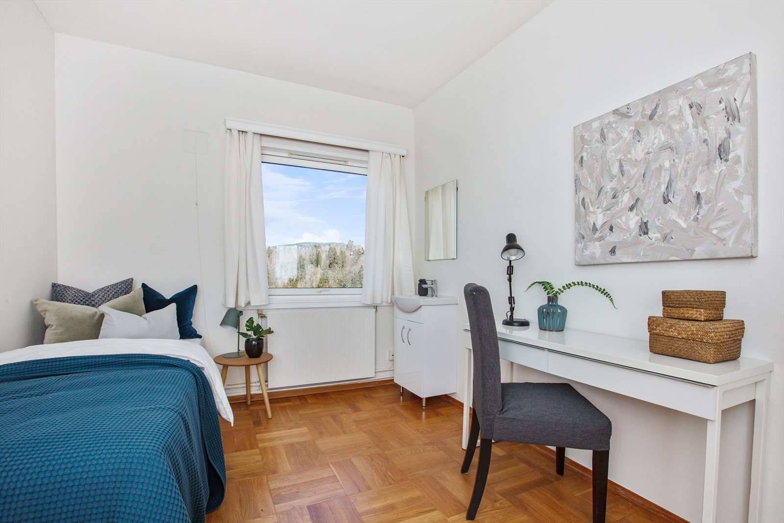Dette rommet har også servant. Galleribilde