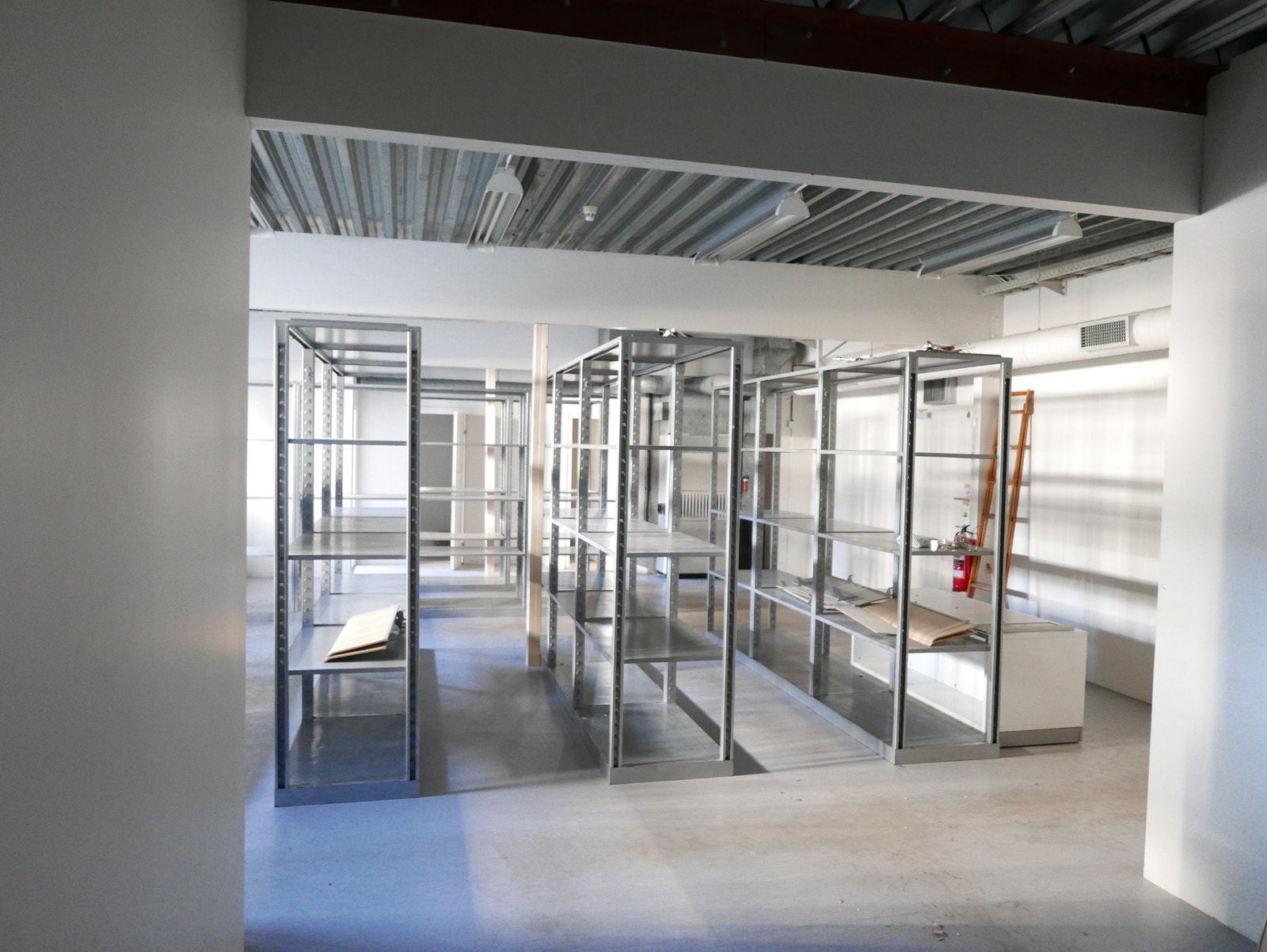 Rikelig med plass på bakrom - se gulvplan Galleribilde