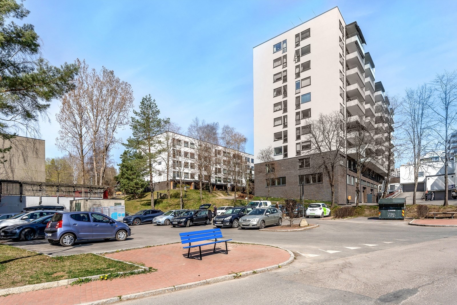 Besøkende til borettslaget har gjesteparkering som kan benyttes. Galleribilde