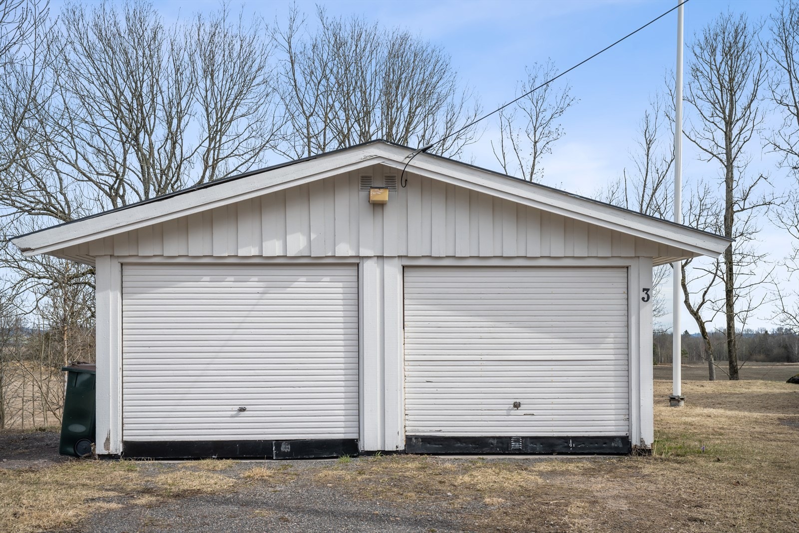 Dobbel Garasje bygget i 1980 Galleribilde