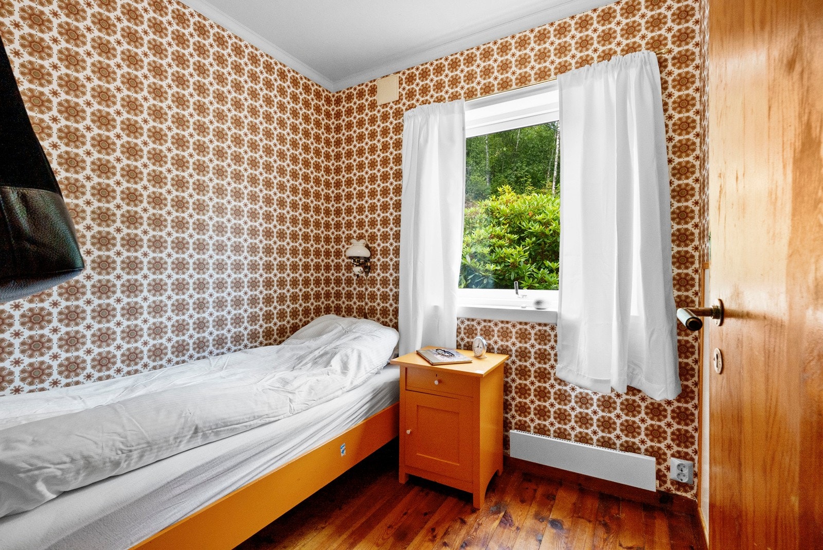 Soverom på hovedplan - Boligen har i alt 4 soverom Galleribilde