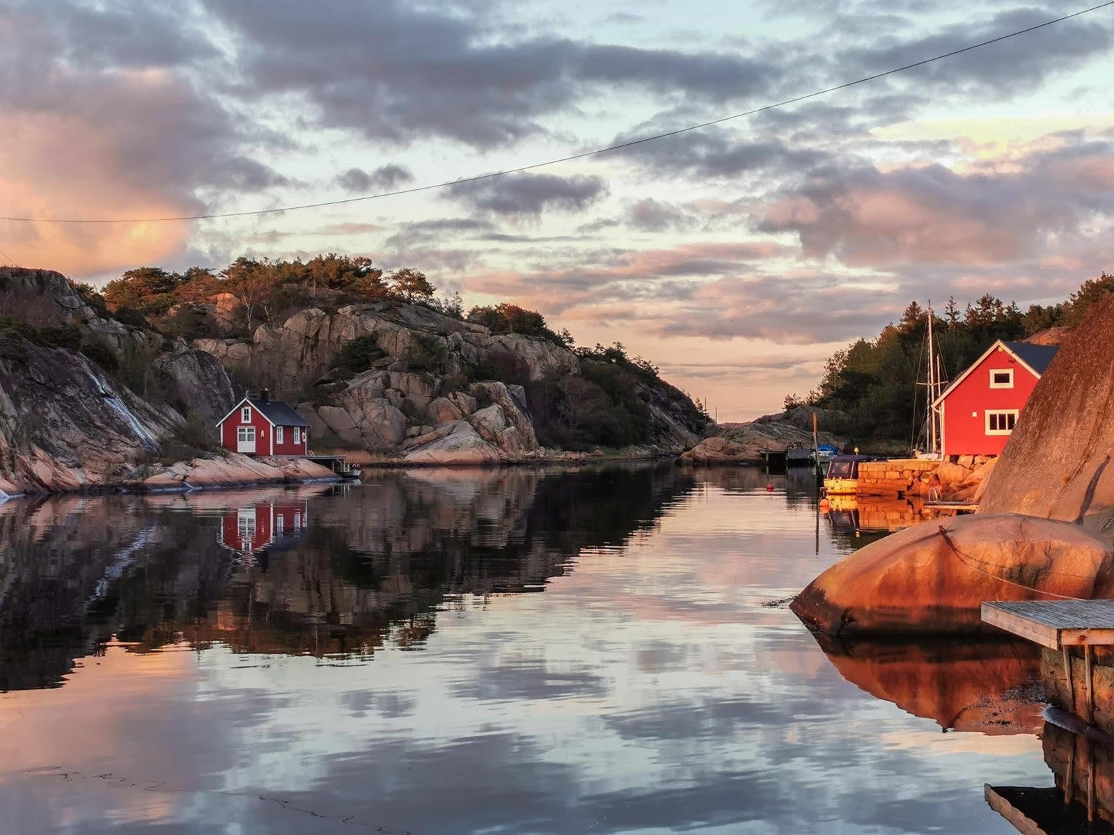 Norsk fjordidyll på sitt vakreste Galleribilde