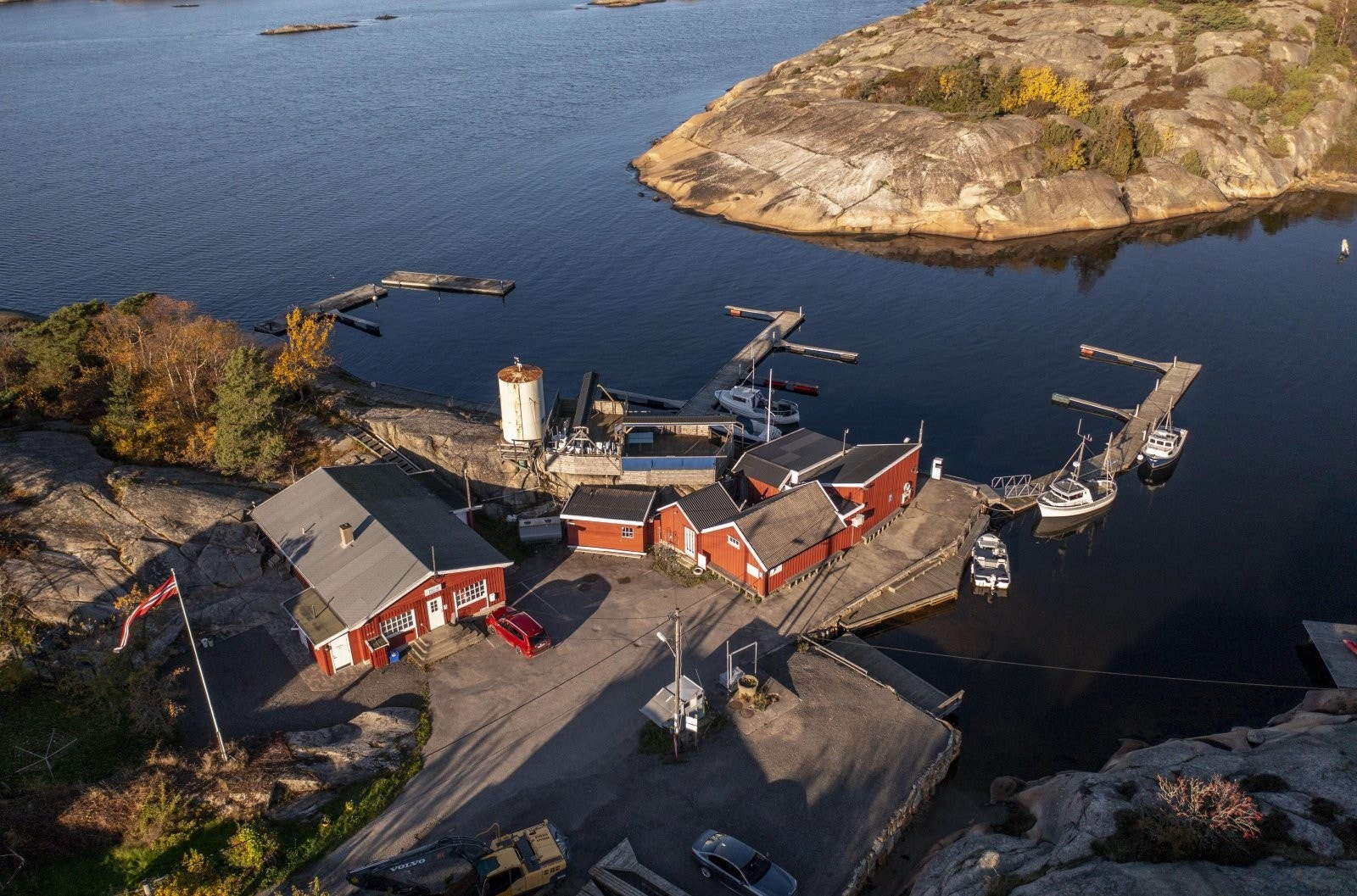 Velkommen til Bukta Gjestehavn - en helårsperle av de sjeldne! Galleribilde