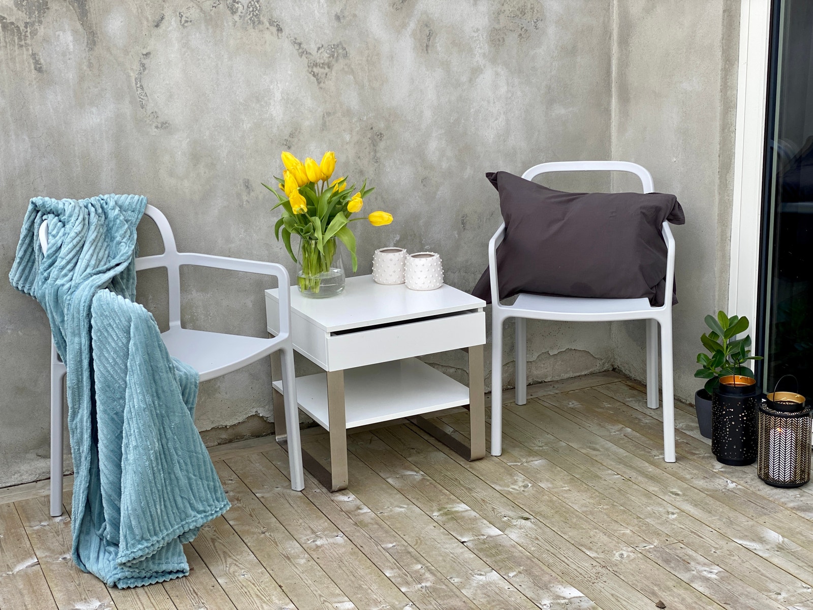 Fin og usjenert uteplass på ca 10 kvm Galleribilde