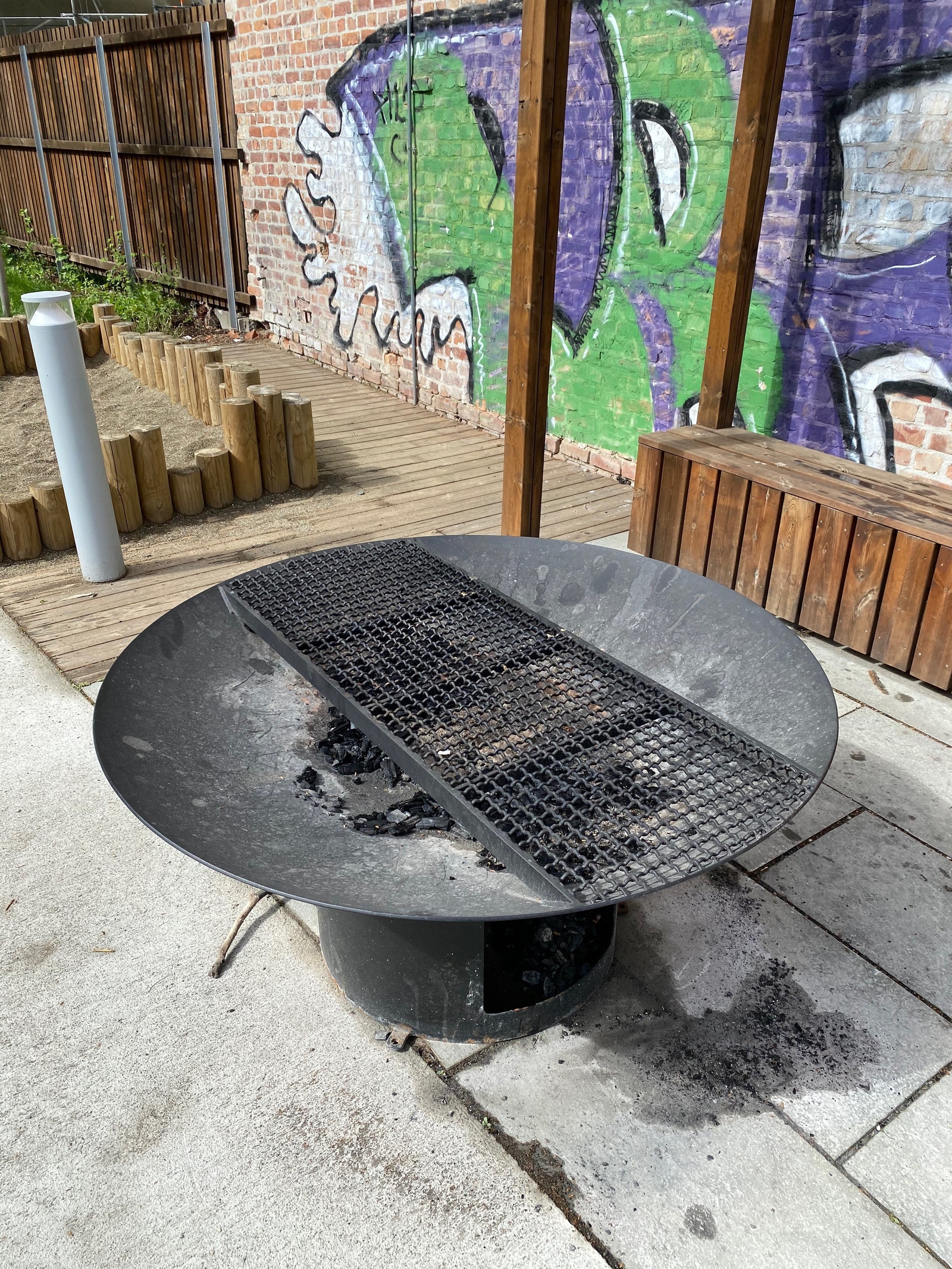 Hyggelig privat bakgård Galleribilde