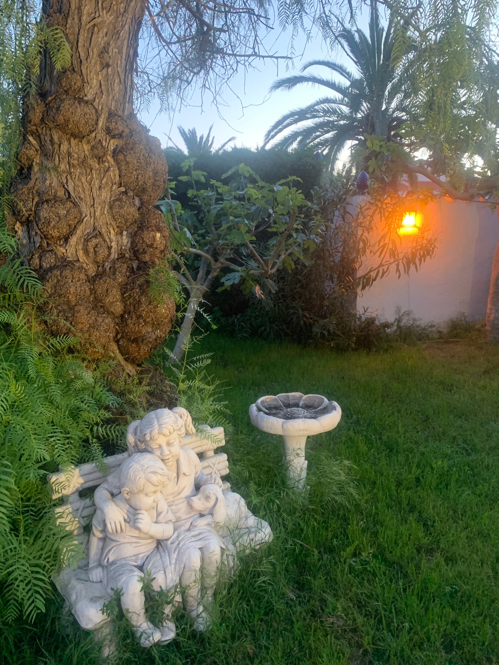 Koselige hagefugurer Galleribilde